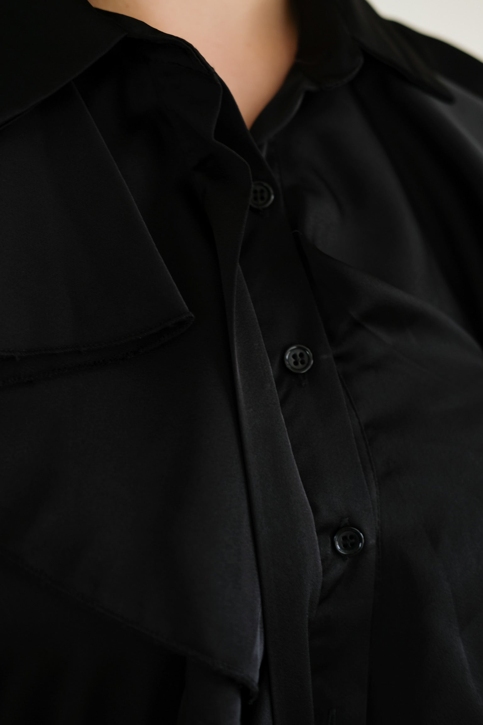 Satin Ruffle Buttons Collared Top (Black)