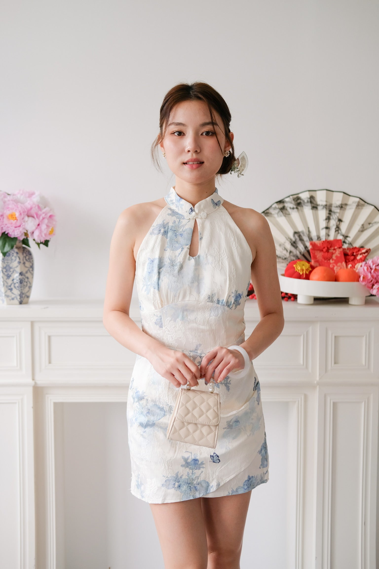 Yu Jin Halter Floral Tulip Cheongsam (White Blue)