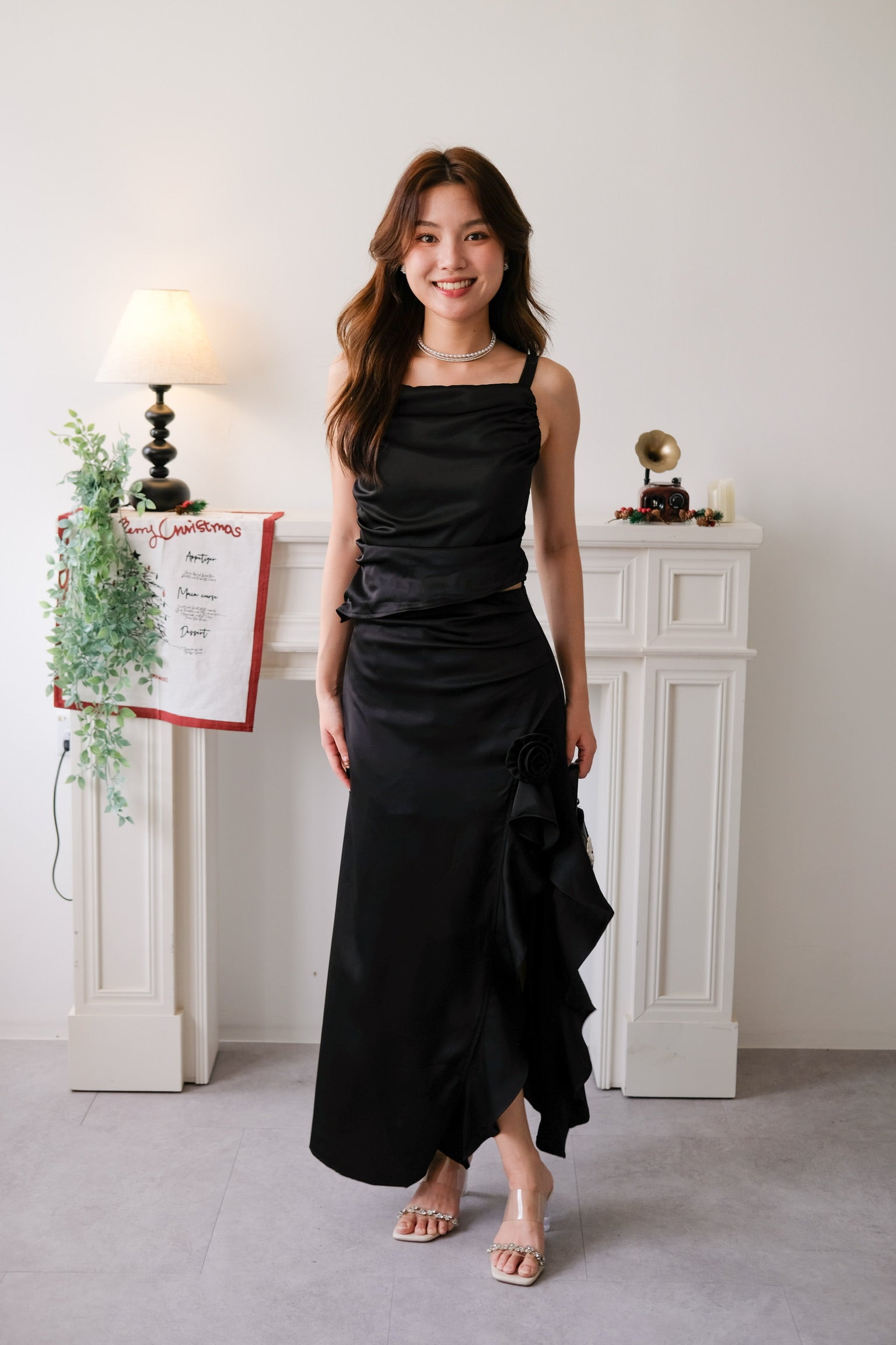 Soiree Satin Asymmetrical Dinner Set (Black)