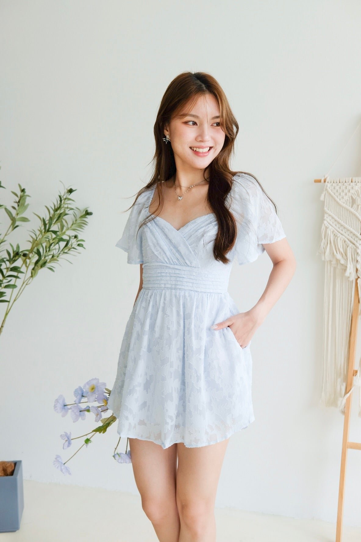 Eloise Flutter Sleeve Dress (Baby Blue)
