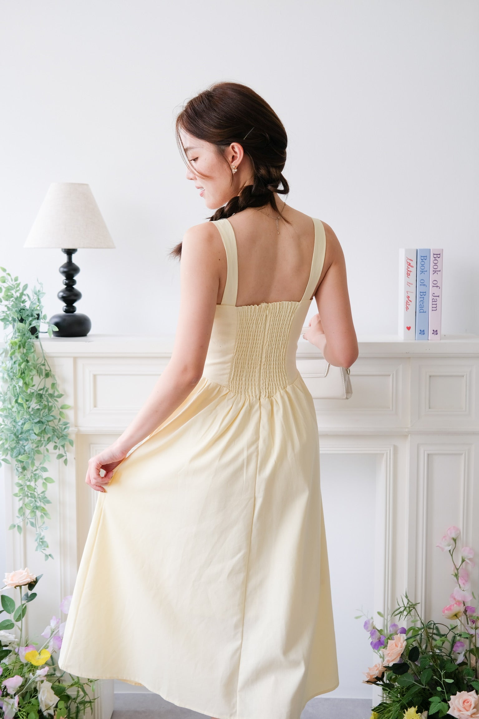 Carmie Thick Waist Midi Dress (Daffodil Yellow)