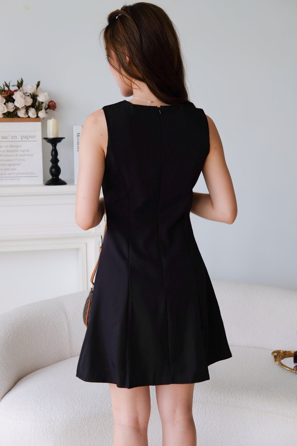 Yuna Classic A Line Dress (Black)