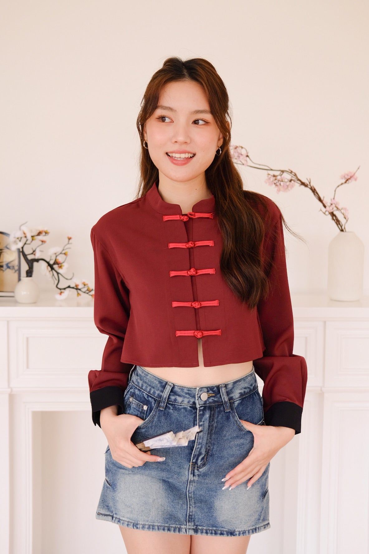 和妍 Yan Long Sleeves Crop Top (Wine)