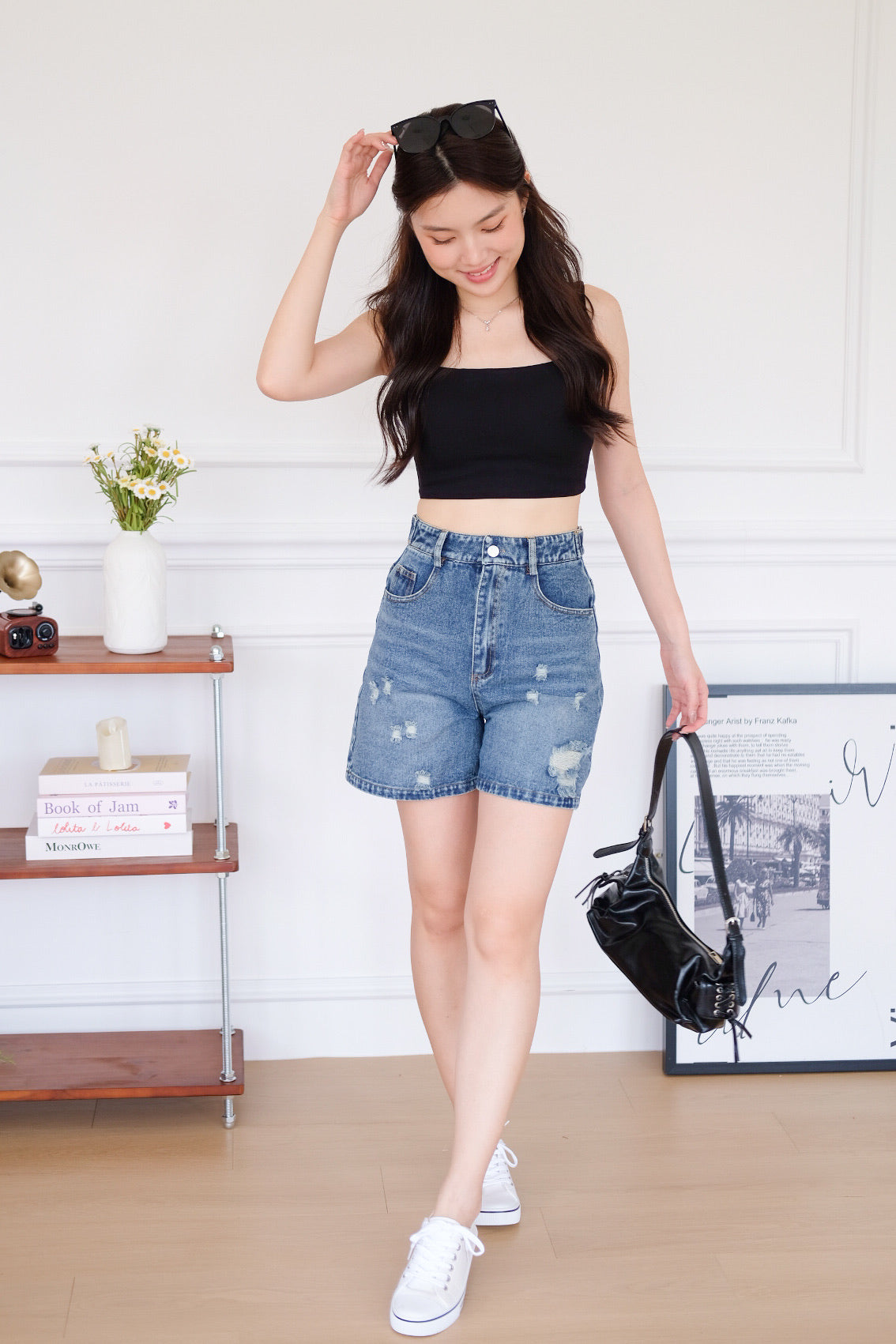 Easy Going Ripped Denim Mom Shorts (Dark Blue)