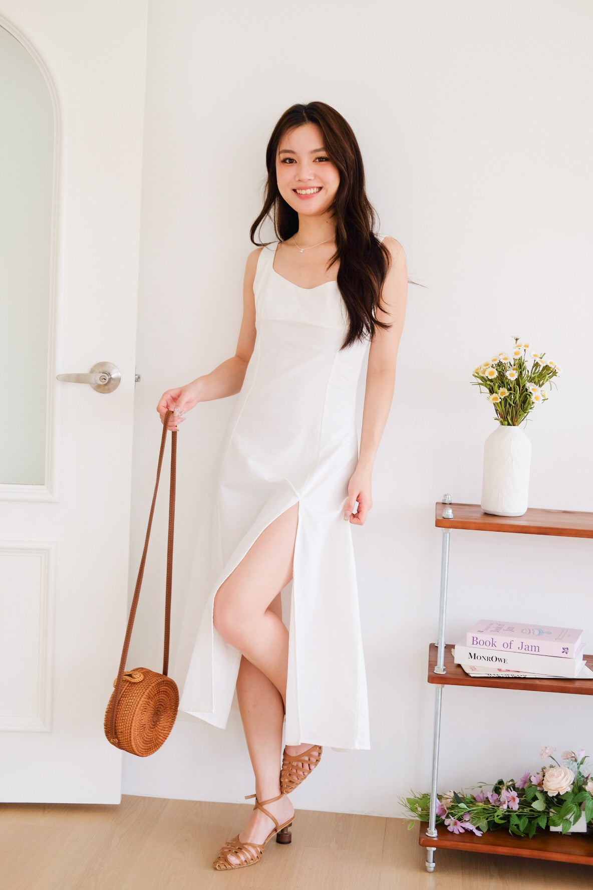Clover Linen Slit Dress (White)