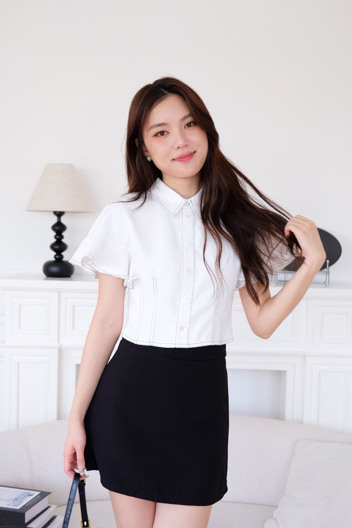Juliana Contrast Flutter Sleeves Top (White)