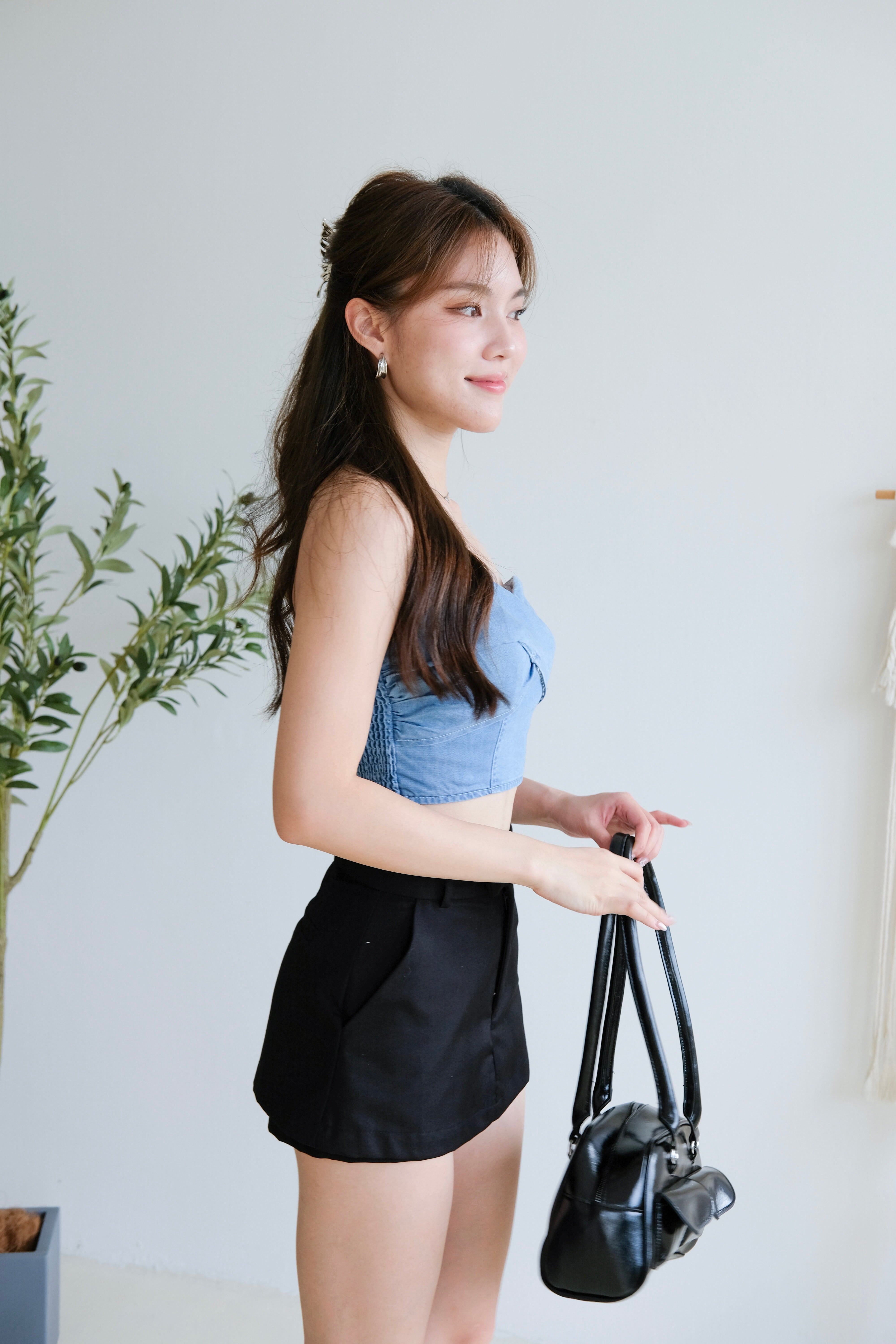 Shyla Sweetheart Denim Padded Crop Top (Light Blue)