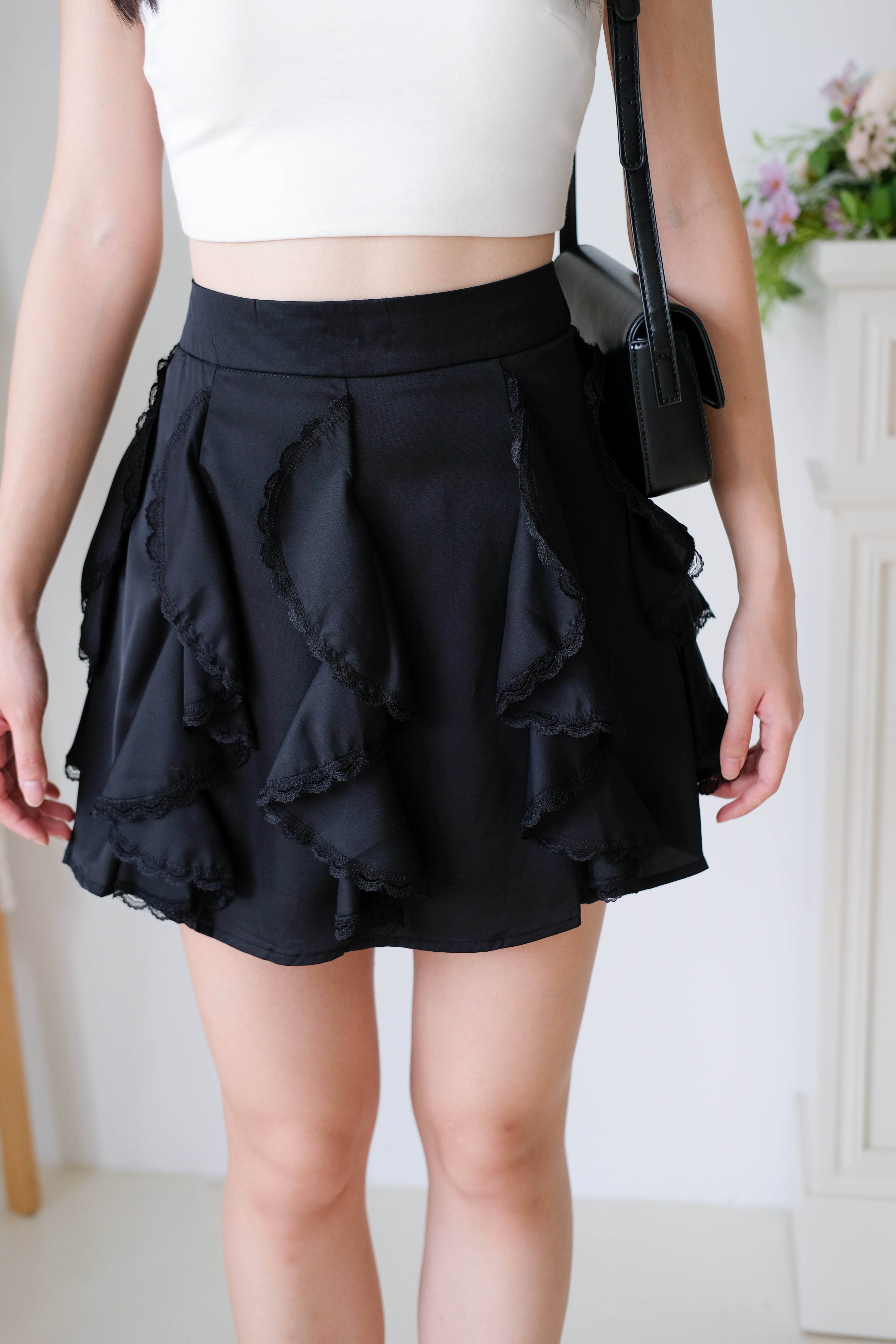 Winnie Ruffle Flare Skirt (Black)