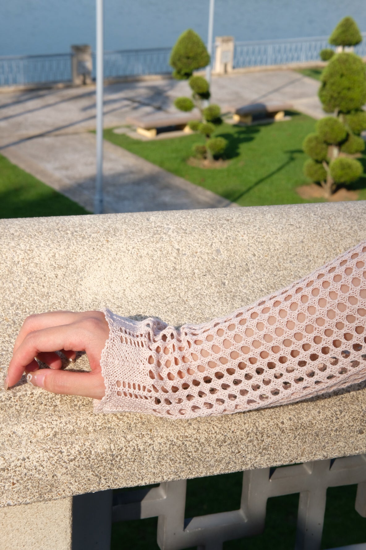 Savannah Beach Knit Cropped Outerwear (Baby Pink)