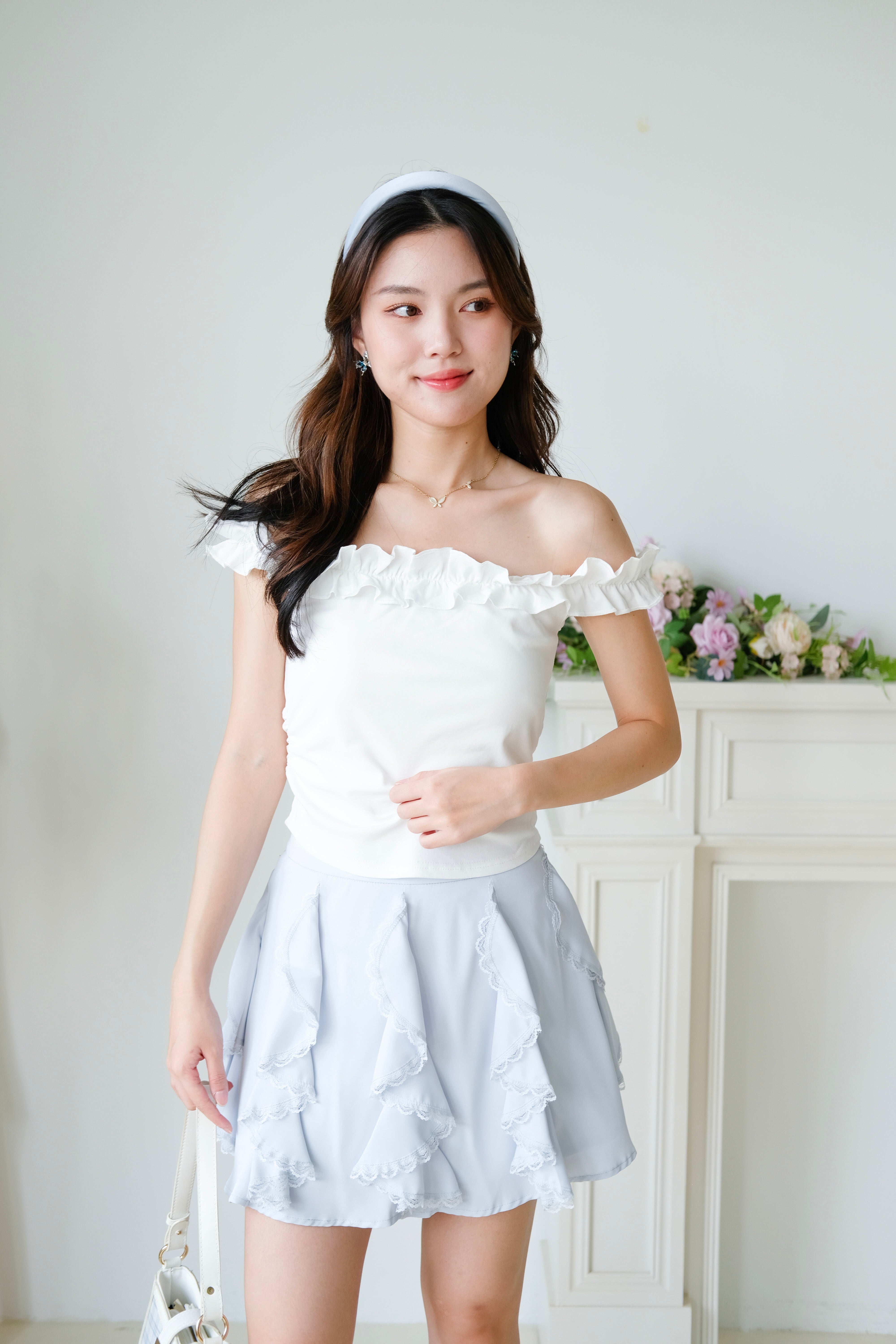 Layla Ruffle Off Shoulder (White)