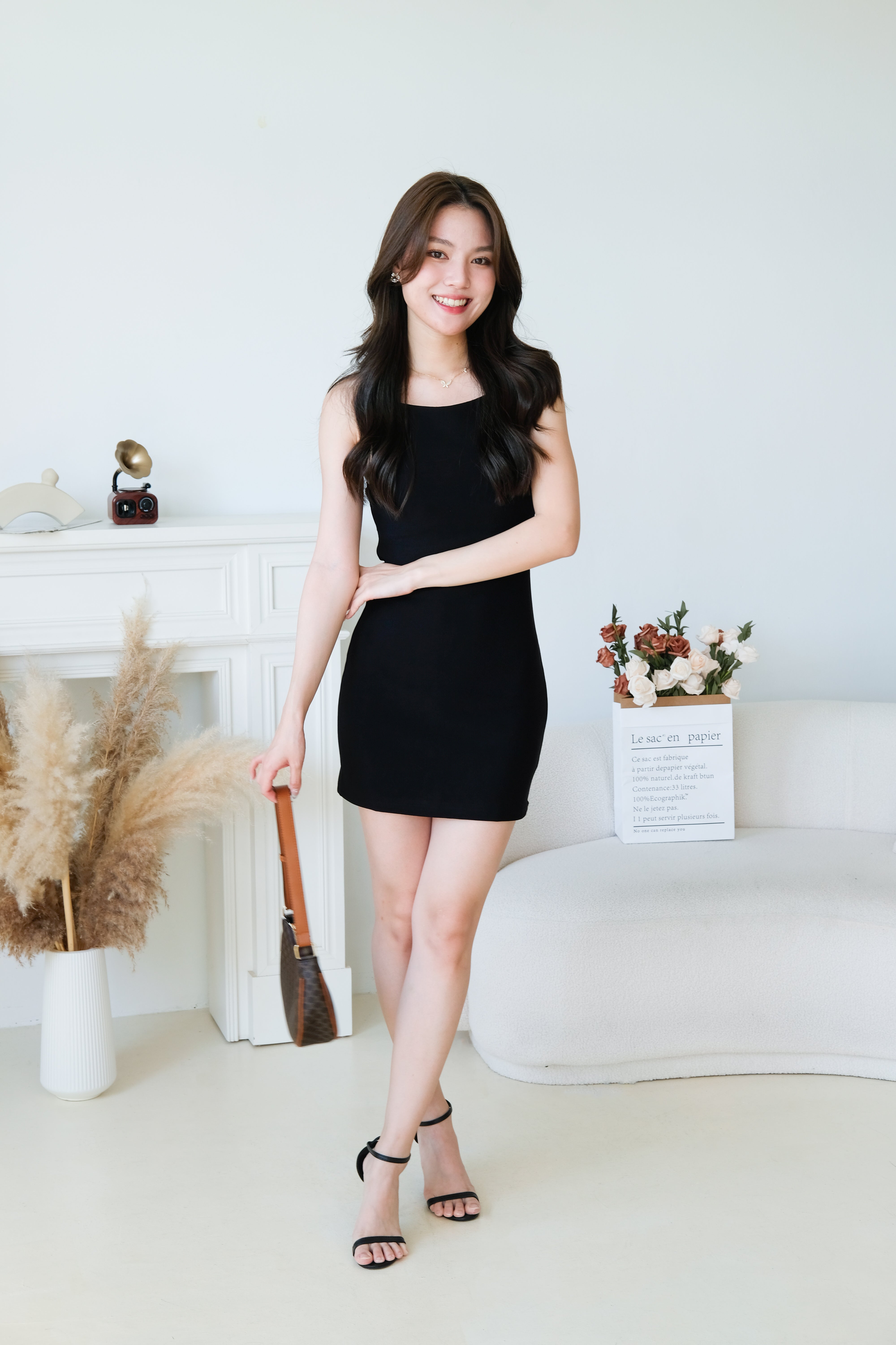 Lara A Line Shift Dress (Black)
