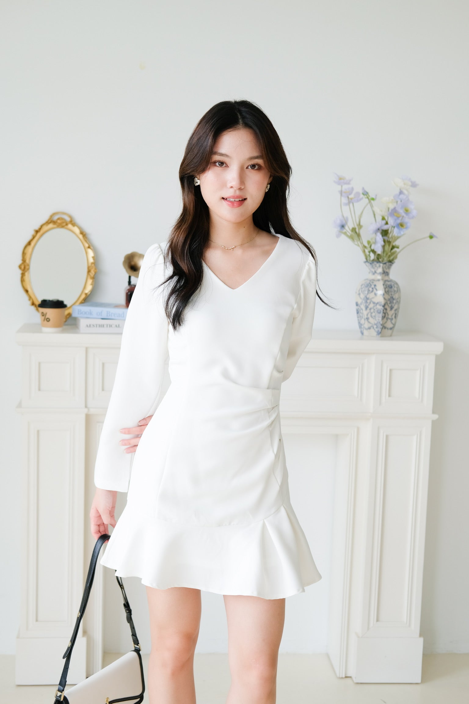 Phoebe Sleeves Ruffle Dress (White)