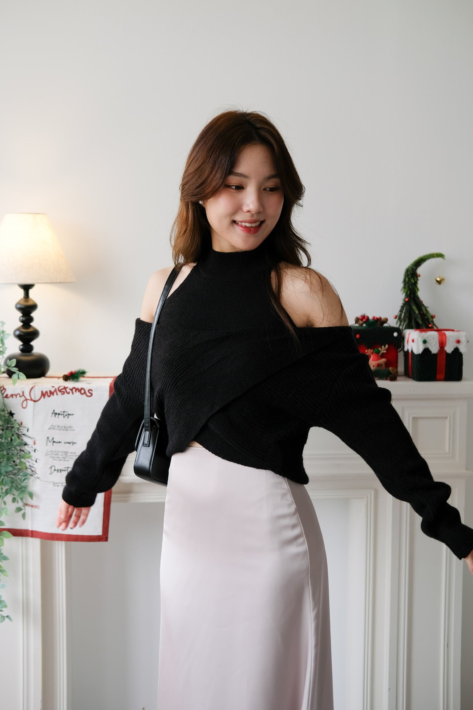 Olivia 2-in-1 Knit Sweater Set (Black)