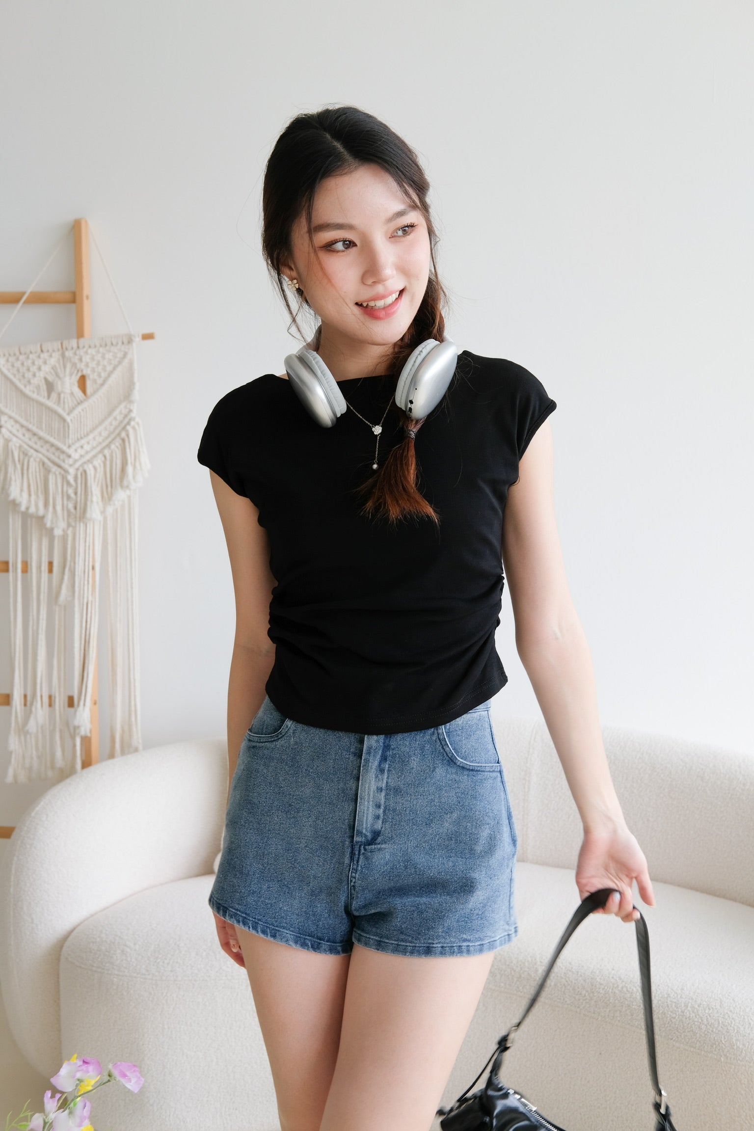 Zola Boatneck Ruched Tee (Black)