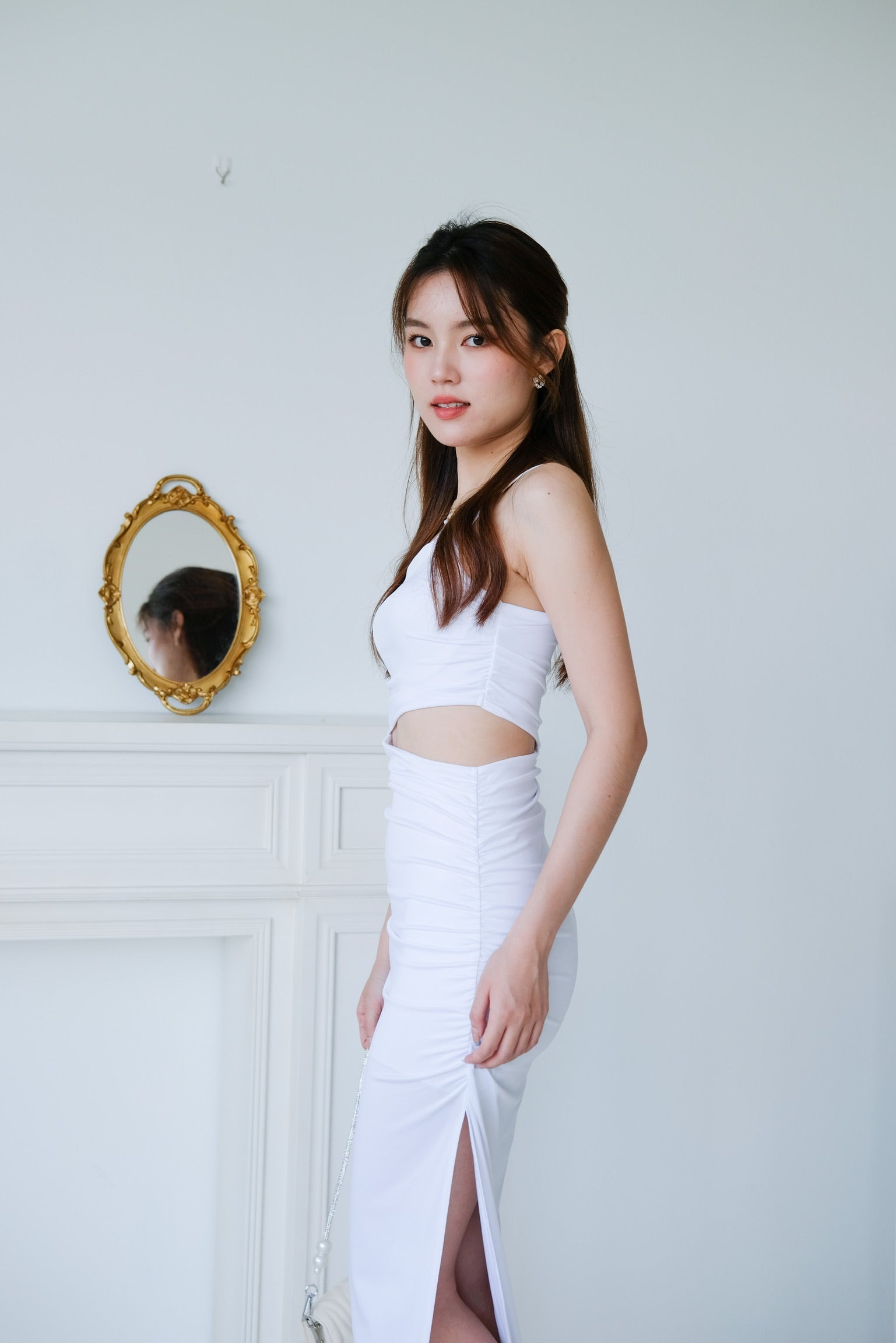 Mystery Cut In Maxi Dress (White)