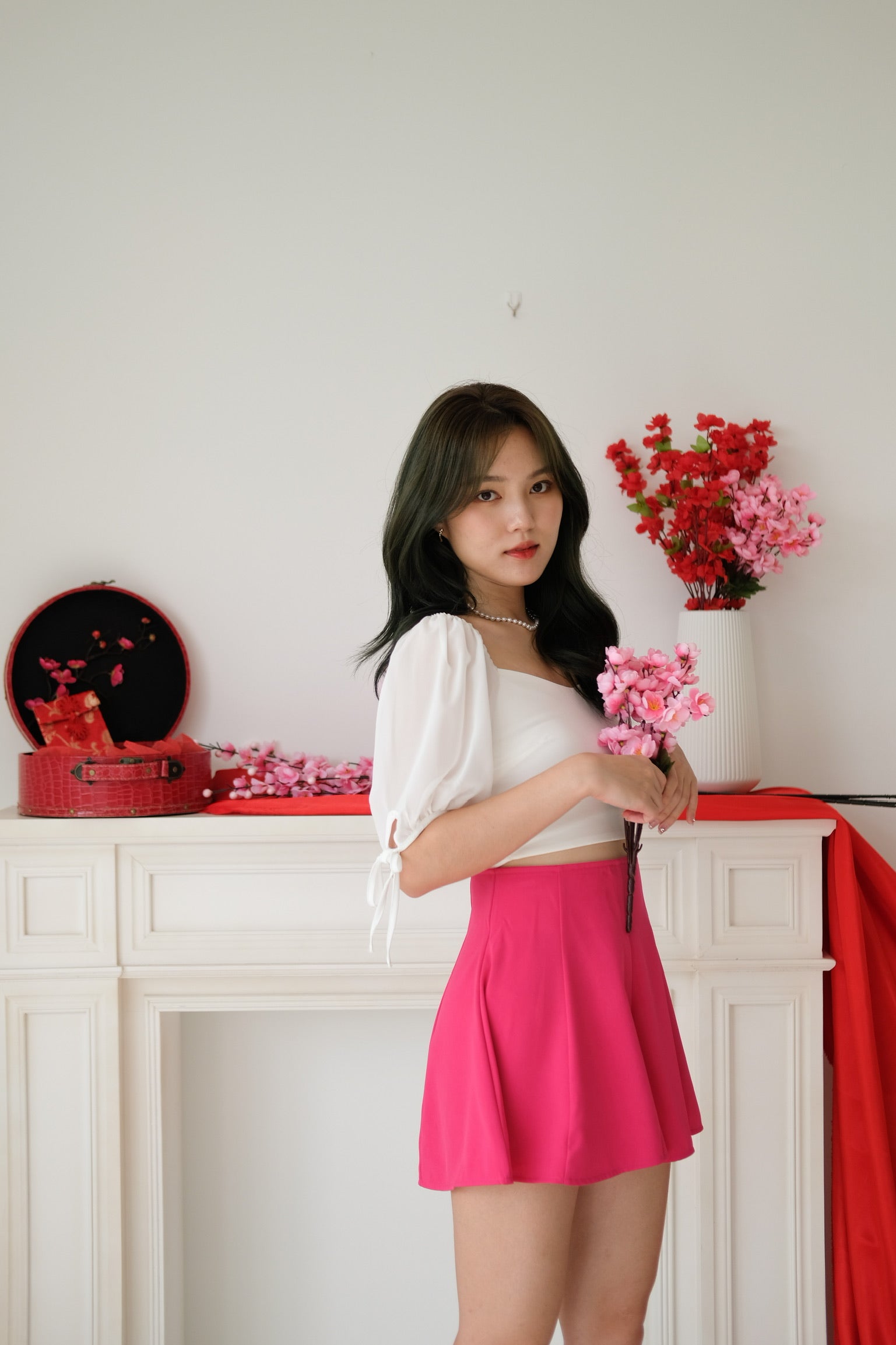 Daphne Flare Shorts (Hot Pink)