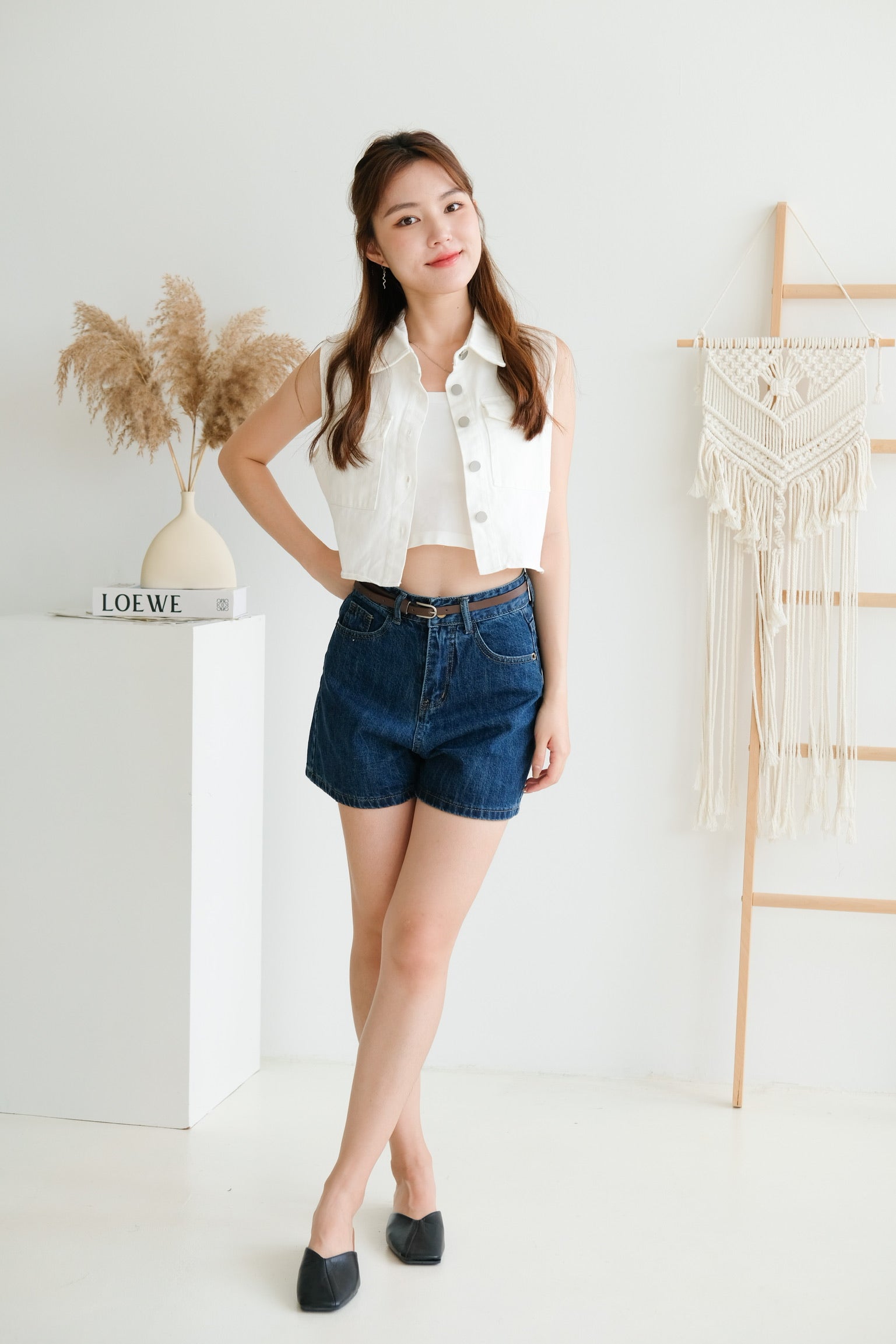Helda Bermuda Denim Shorts (Dark Blue)