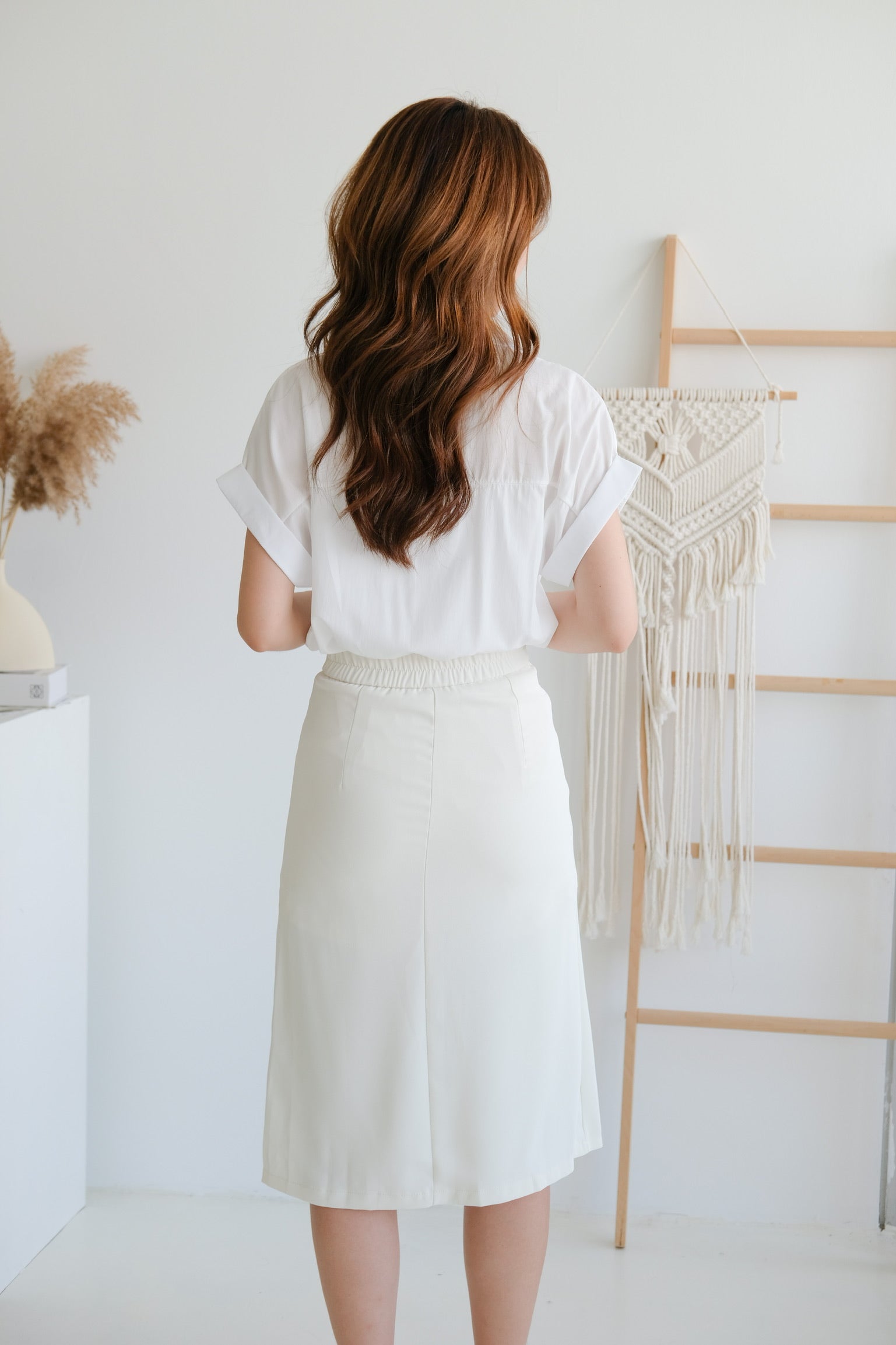 High Waisted Ruched Slit Midi Skirt (Cream)