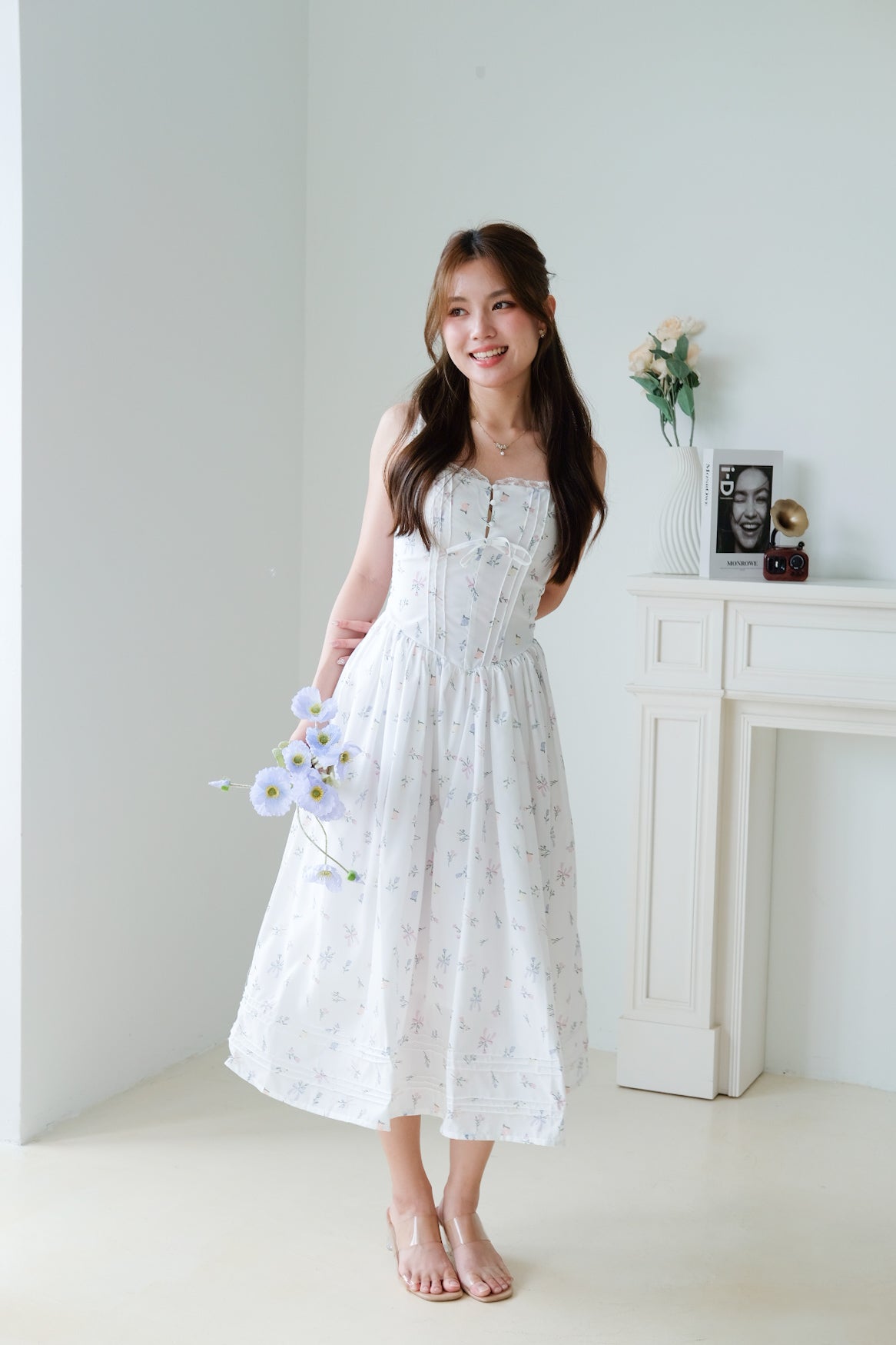 Hallie Floral Lace Corset Maxi Dress (White)
