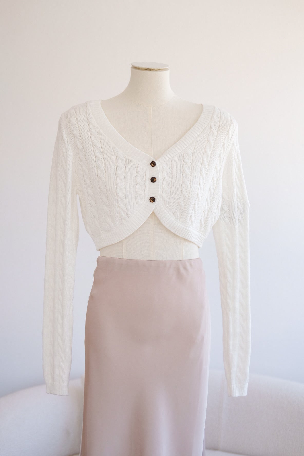 White Knit Long Sleeves Button Top