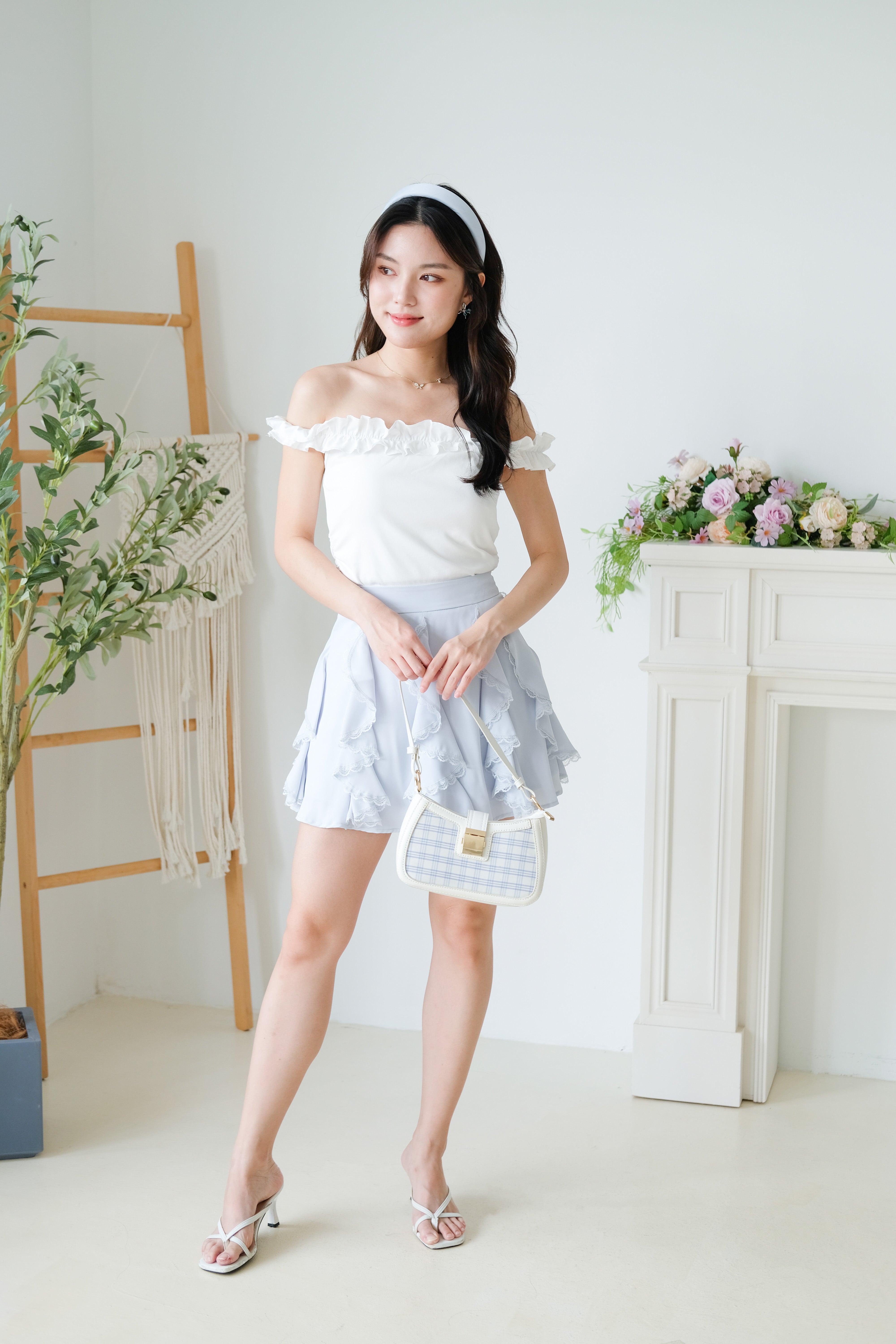 Layla Ruffle Off Shoulder (White)