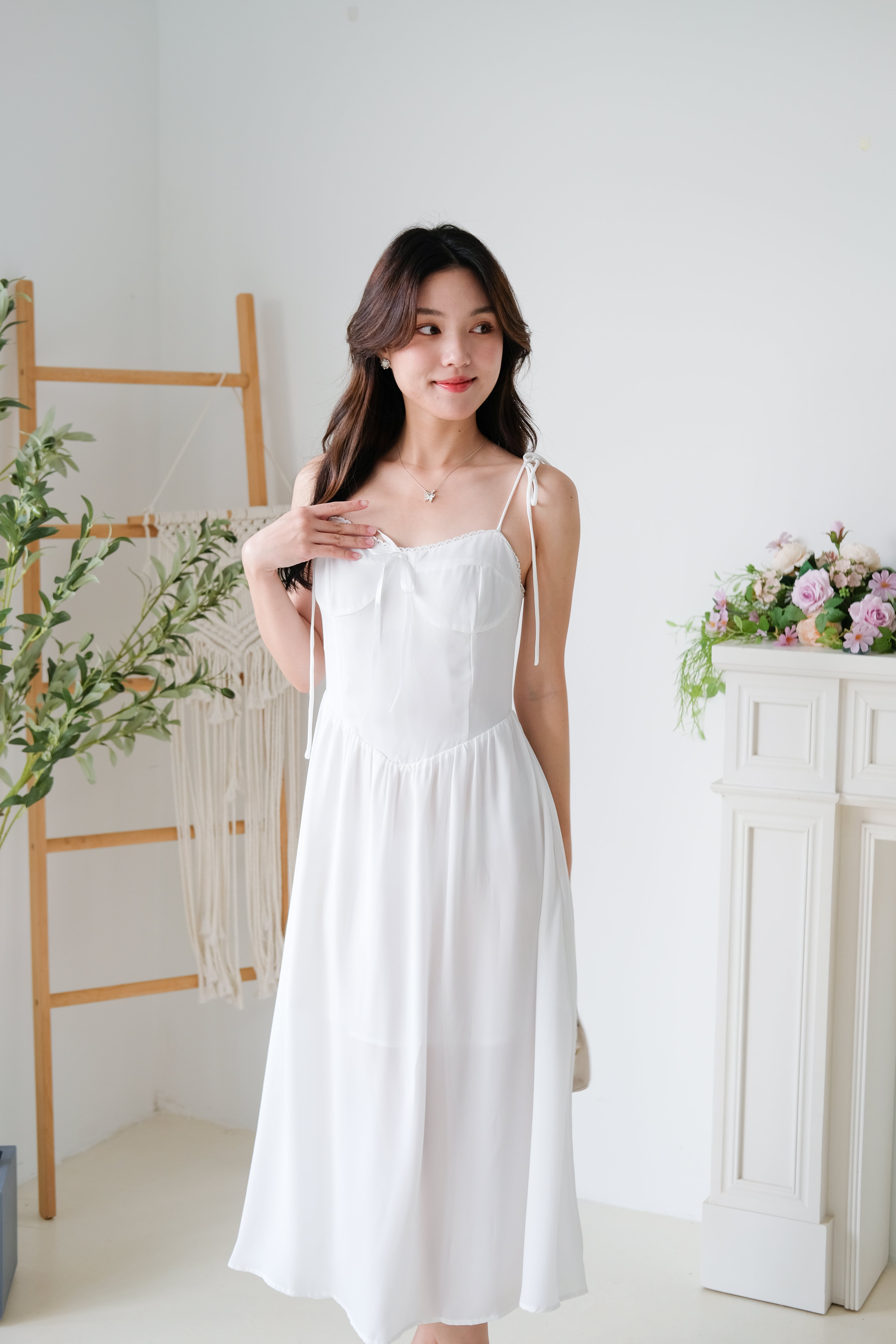 Rowena Coquette Midi Dress (White)