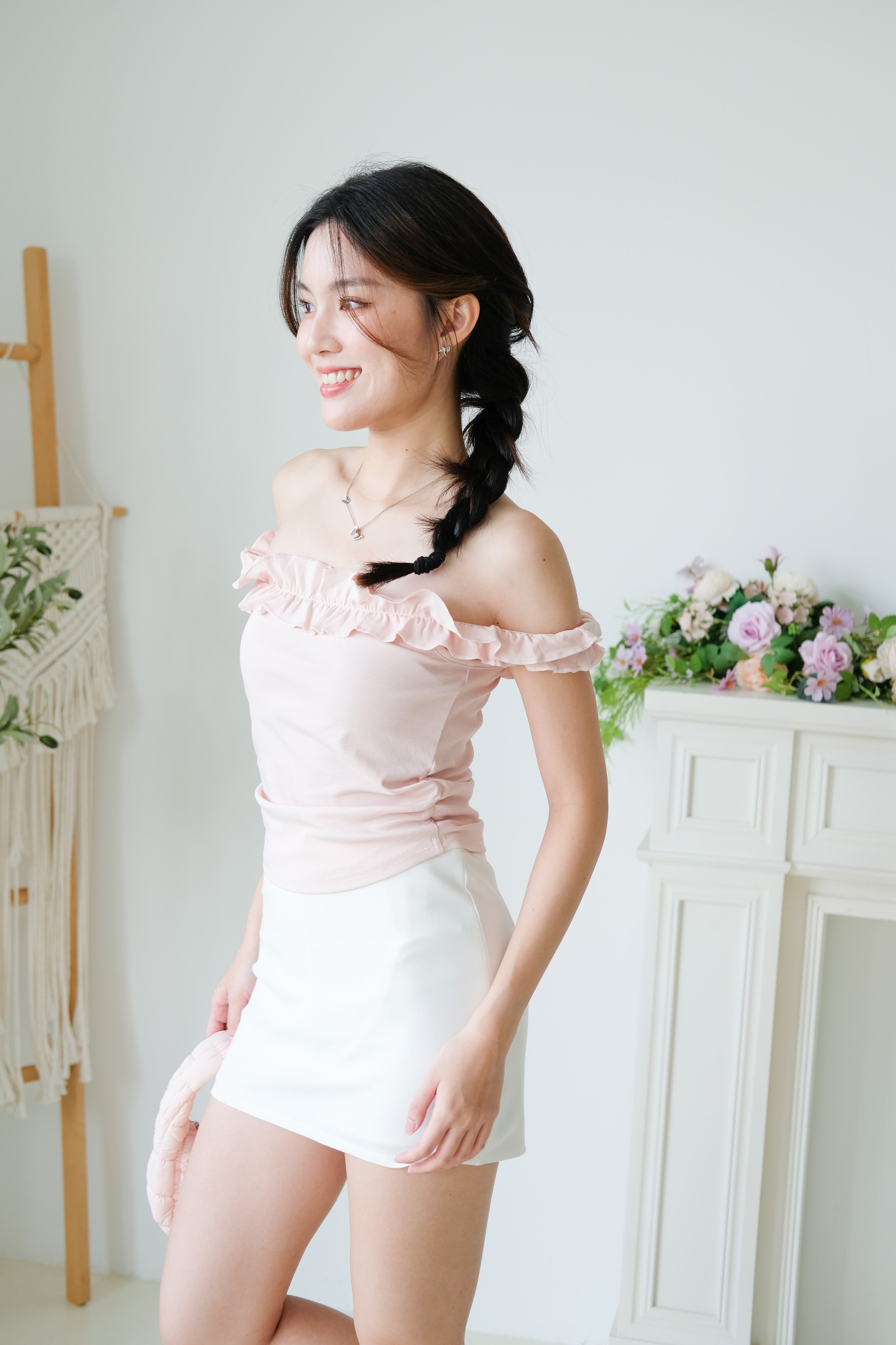 Layla Ruffle Off Shoulder (Light Pink)