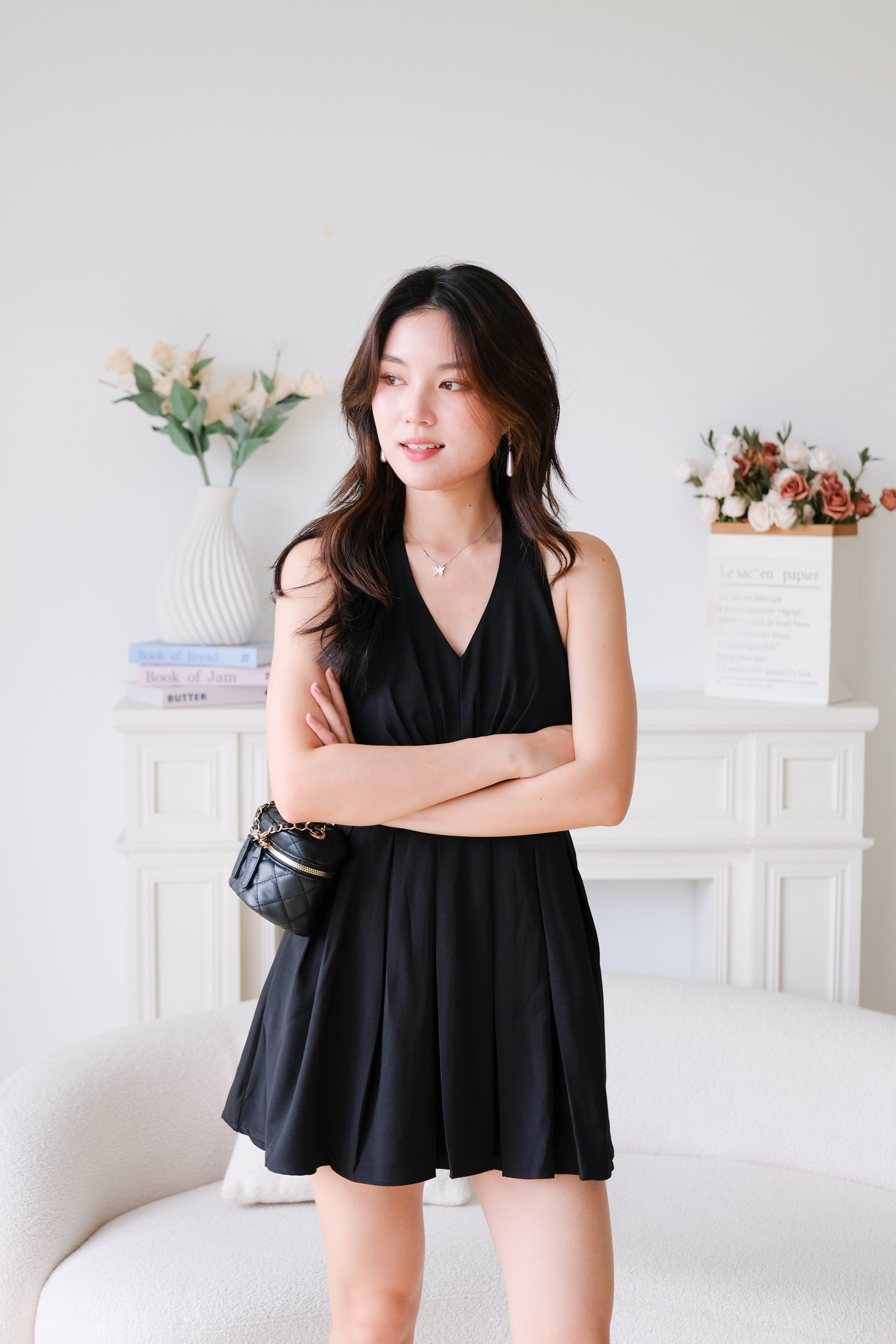 Moon Halter Pleat Dress (Black)