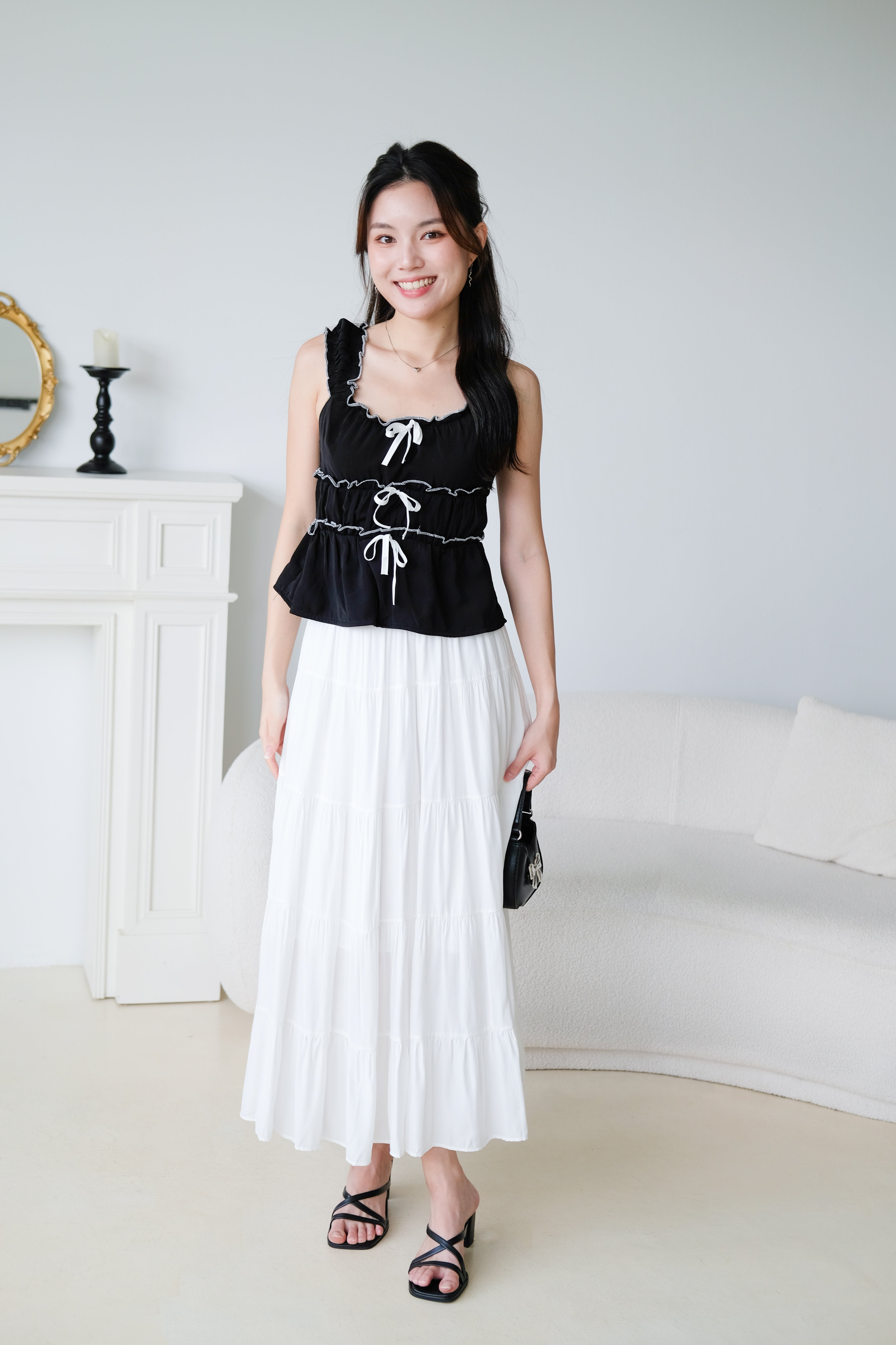Elowen Coquette Contrast Babydoll Top (Black)