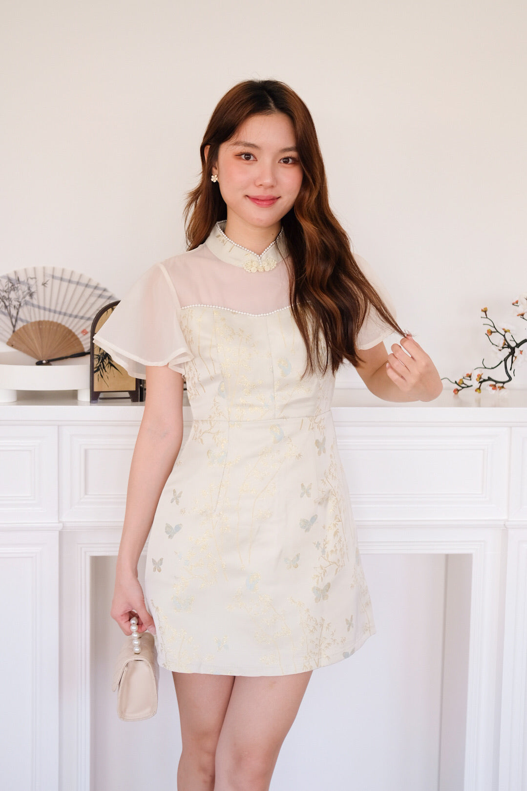 蝶梦 Butterfly Flutter Pearl Cheongsam Dress (Cream)