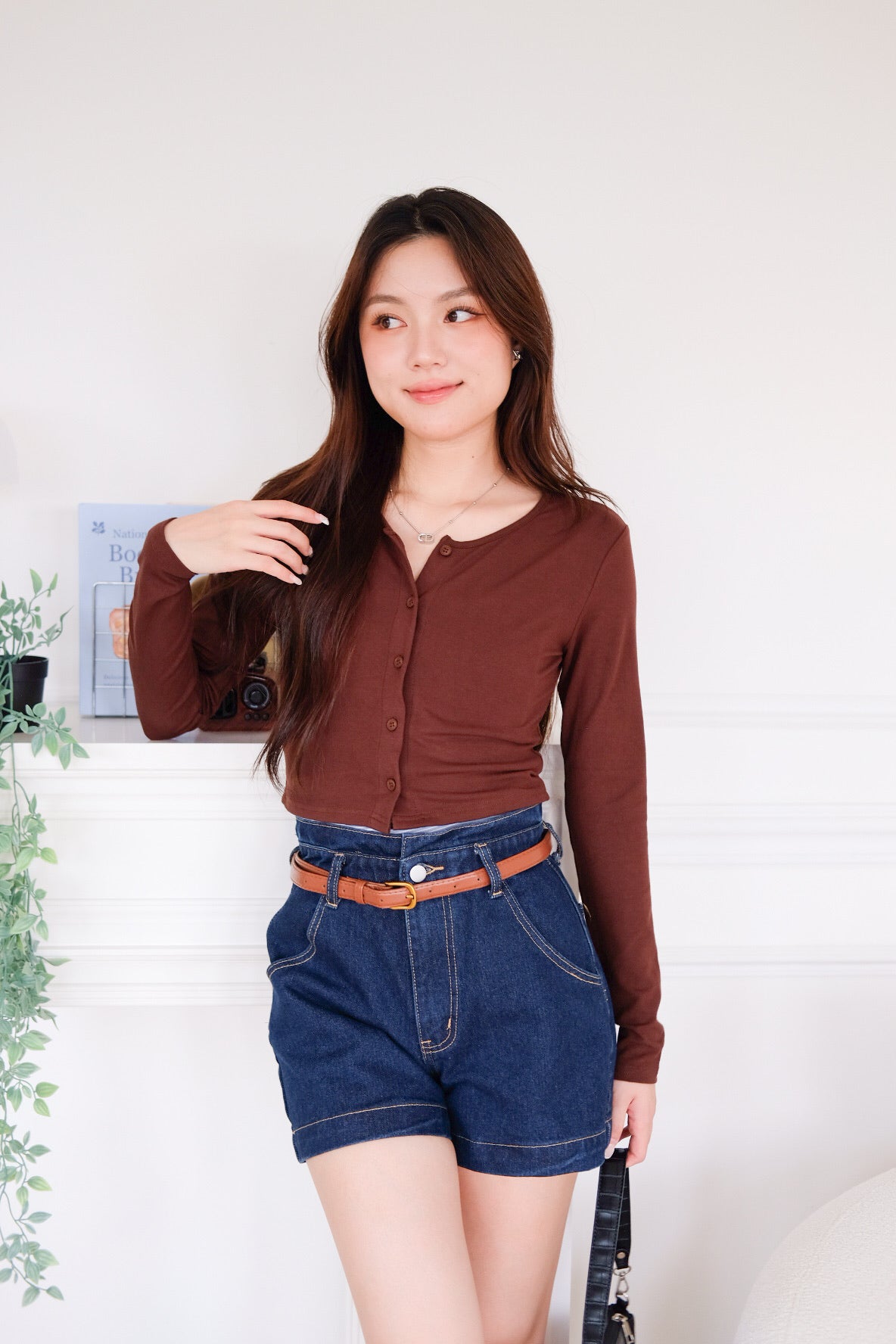 Isla Button Cardigan (Mocha)