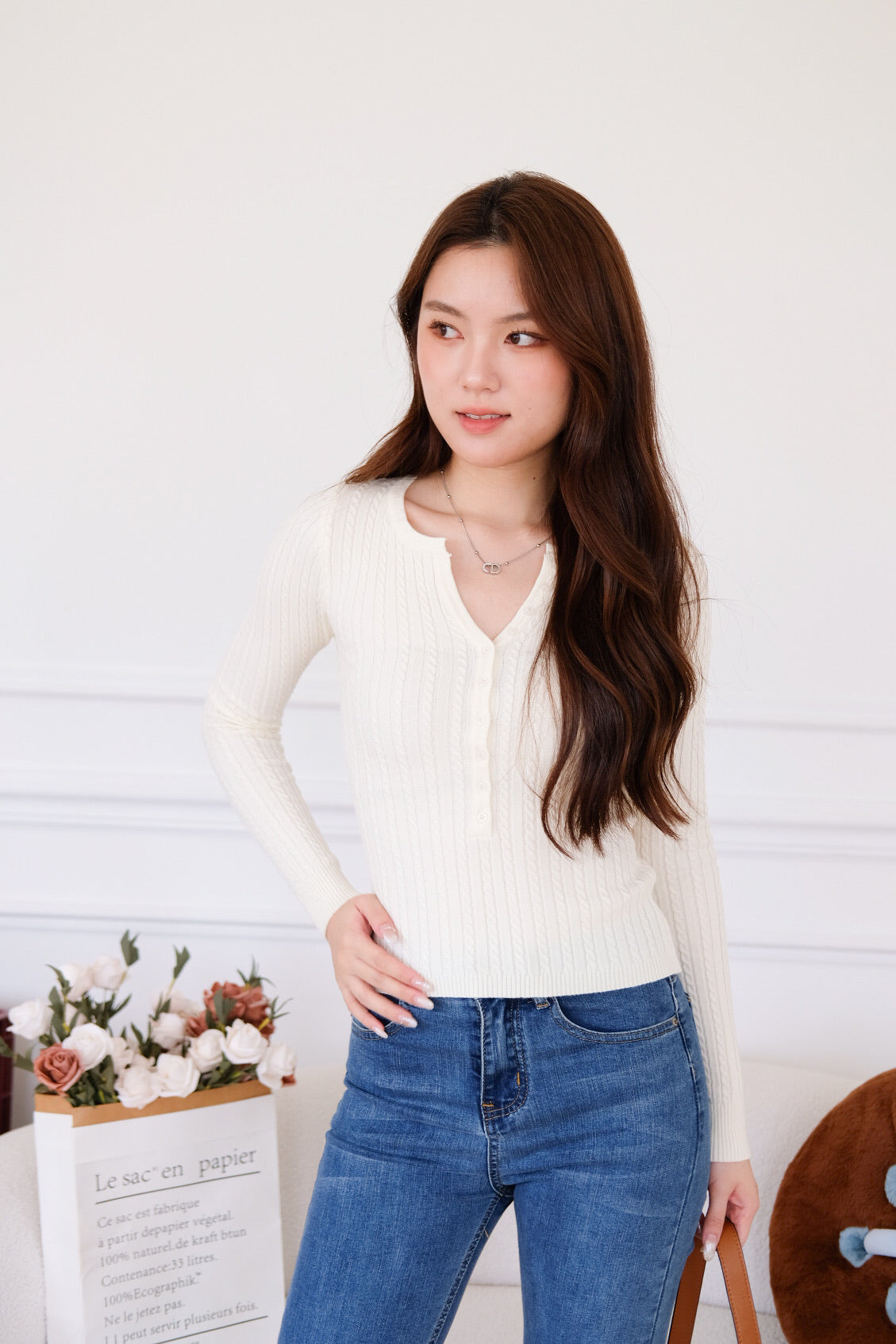 Cecily Buttoned Long Sleeves Knit Top (Cream)