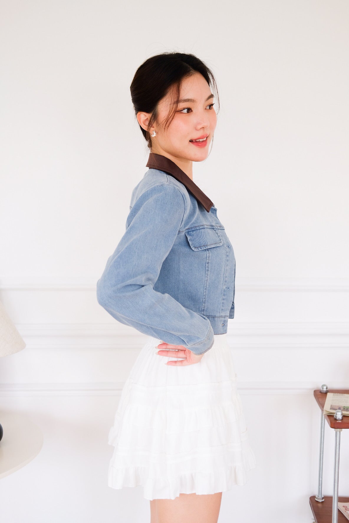 Crosby Contrast Denim Cropped Jacket (Light Blue)