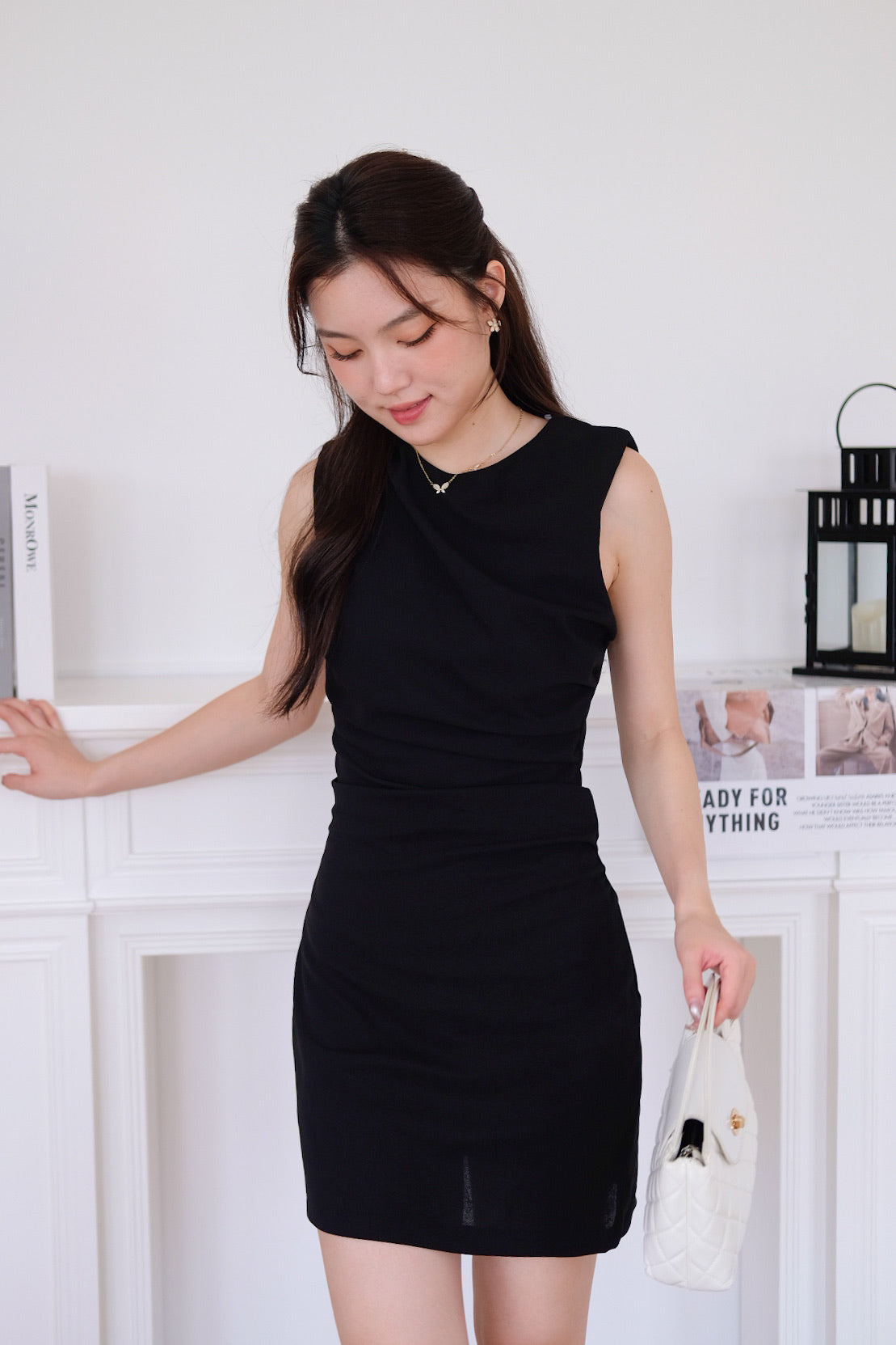 Contour Ruched Bodycon Dress (Black)