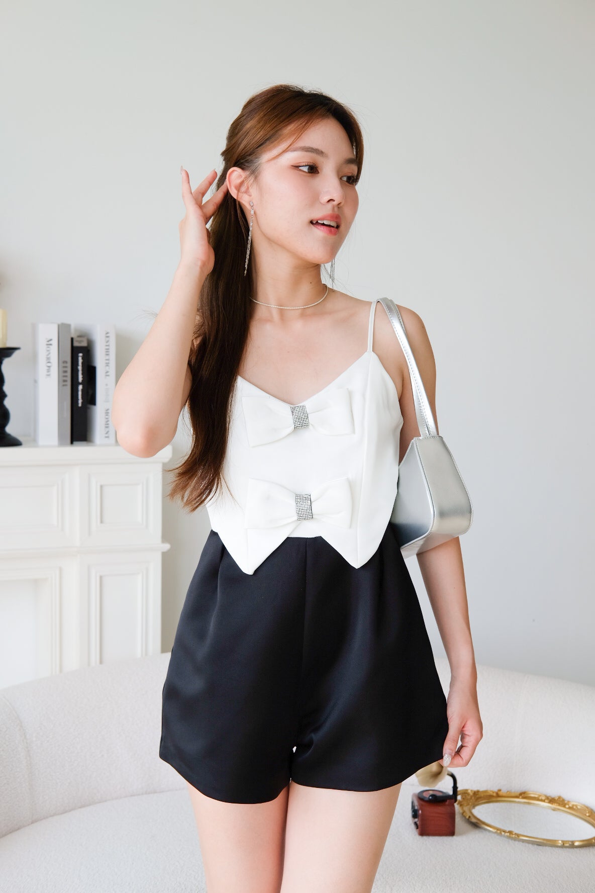 Mae V Neck Ribbon Romper (White)
