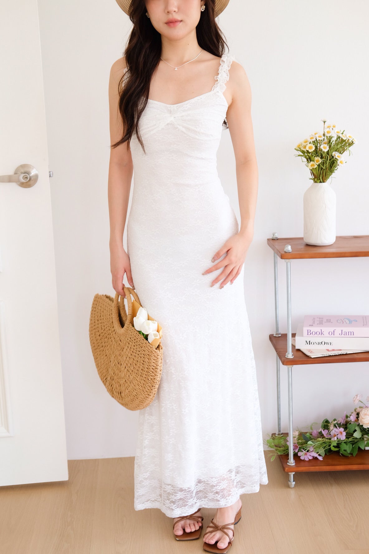 Leona Lace Maxi Bodycon Dress (White)