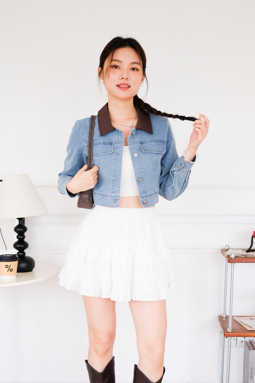 Crosby Contrast Denim Cropped Jacket (Light Blue)