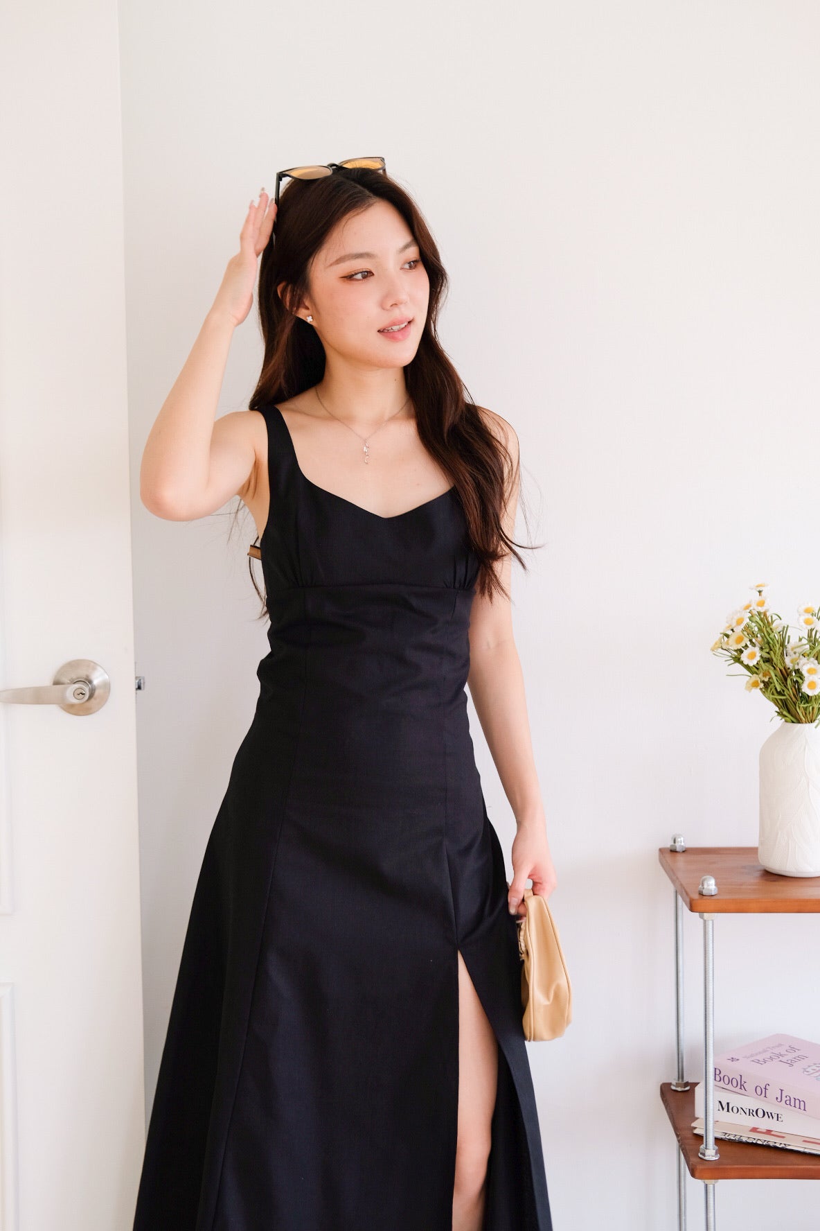 Clover Linen Slit Dress (Black)