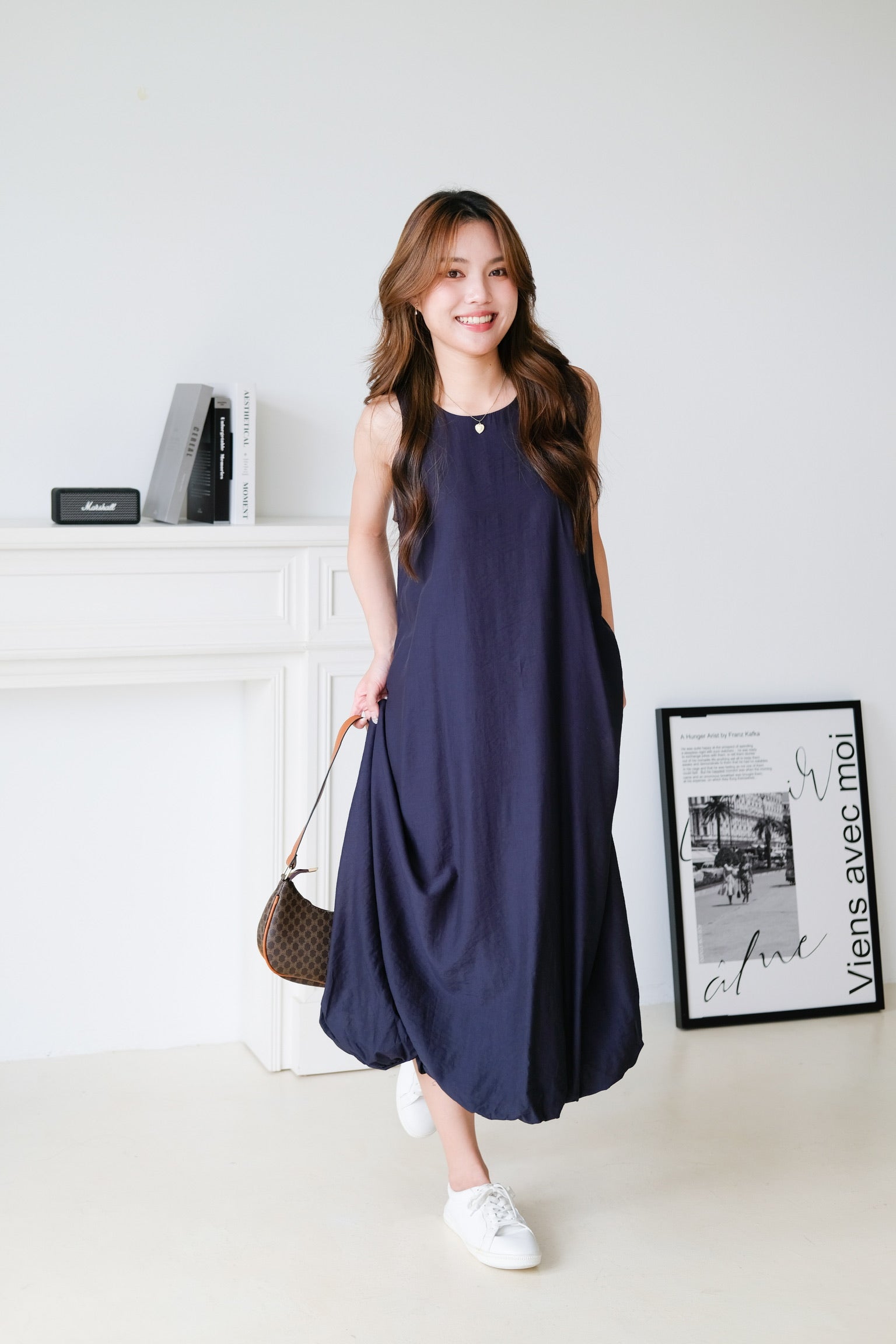 Weekend Maxi Shift Dress (Navy Blue)