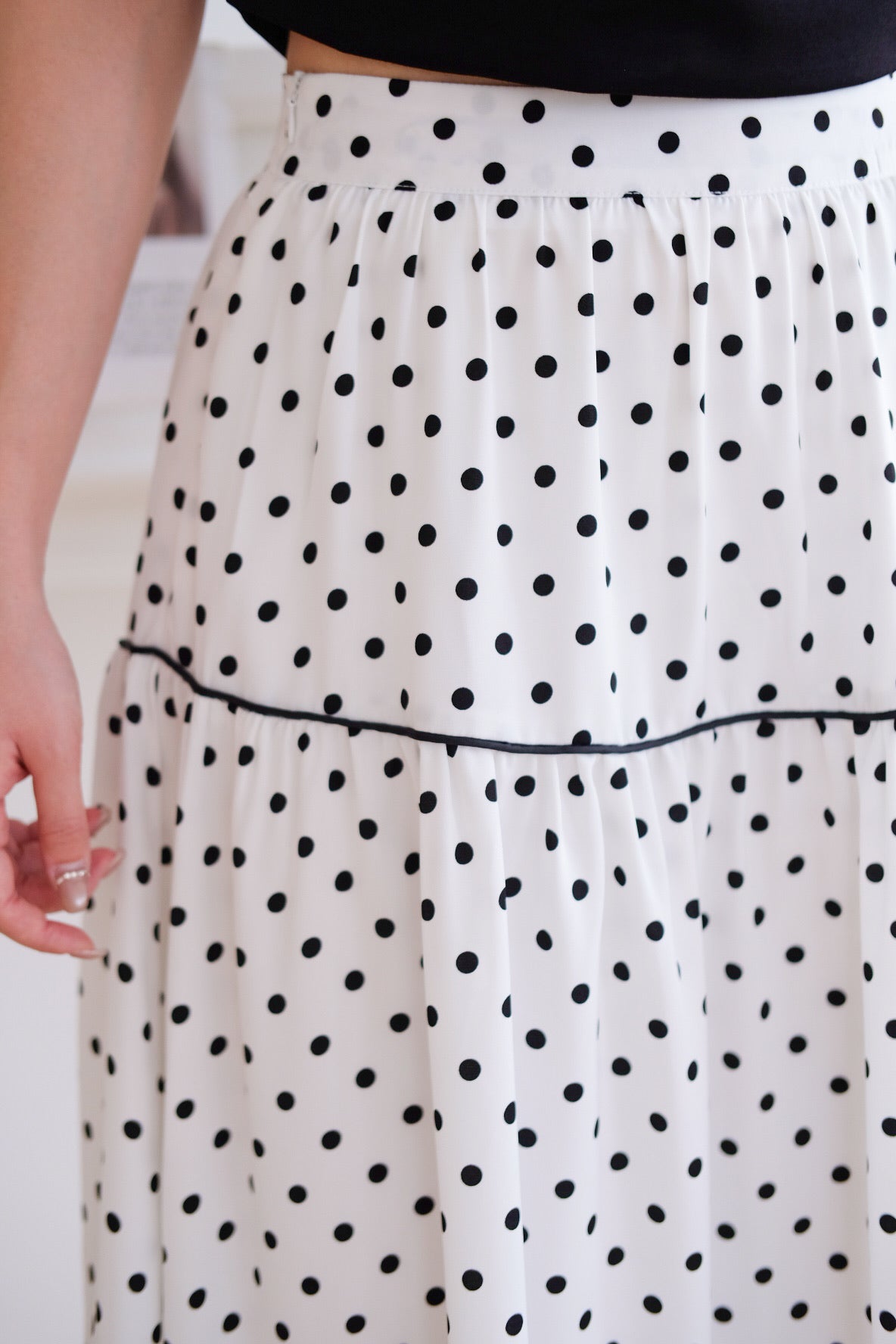 Alva Vintage Contrast A Line Skirt (Polka White)