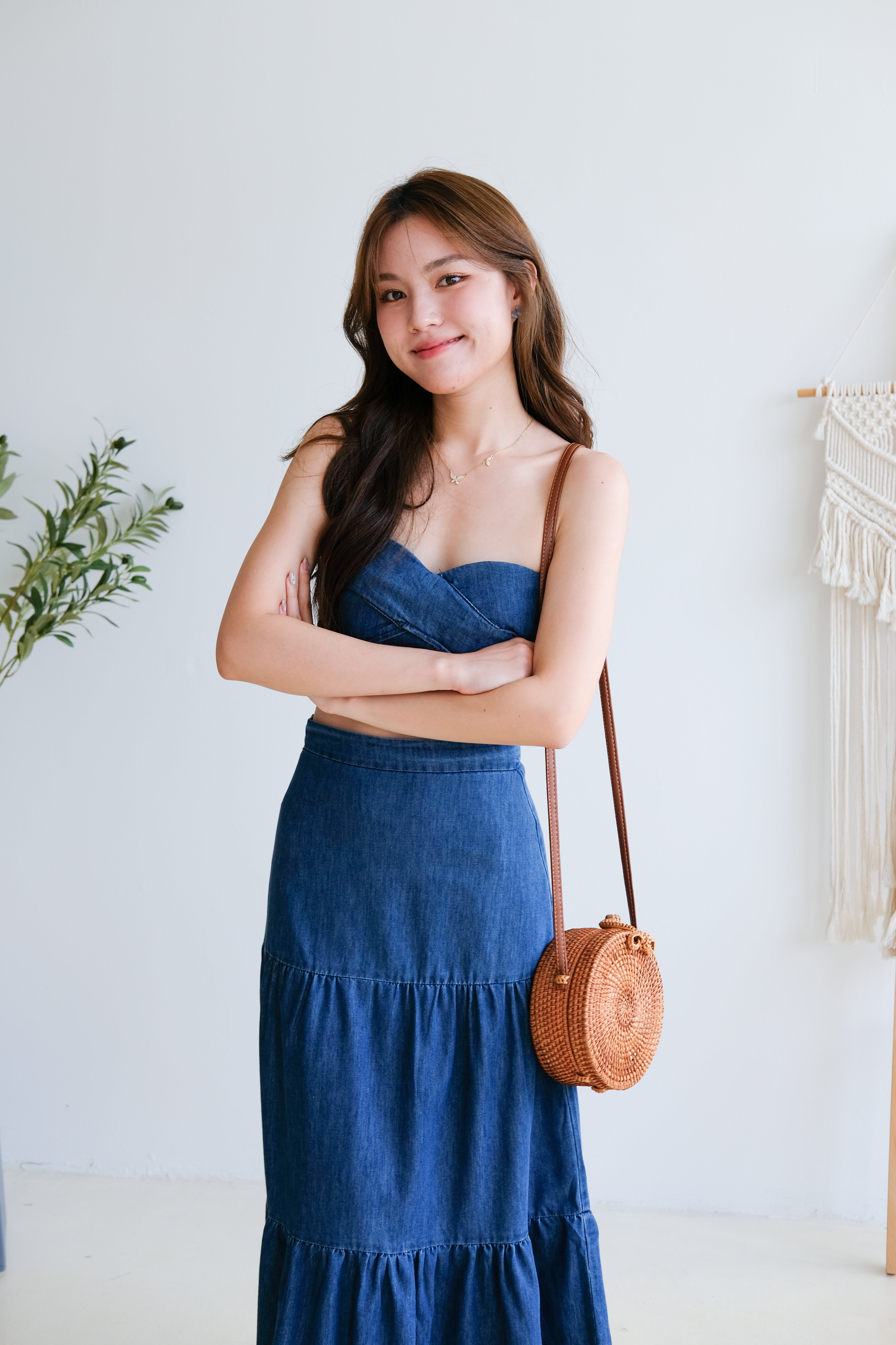 Shyla Sweetheart Denim Padded Crop Top (Dark Blue)