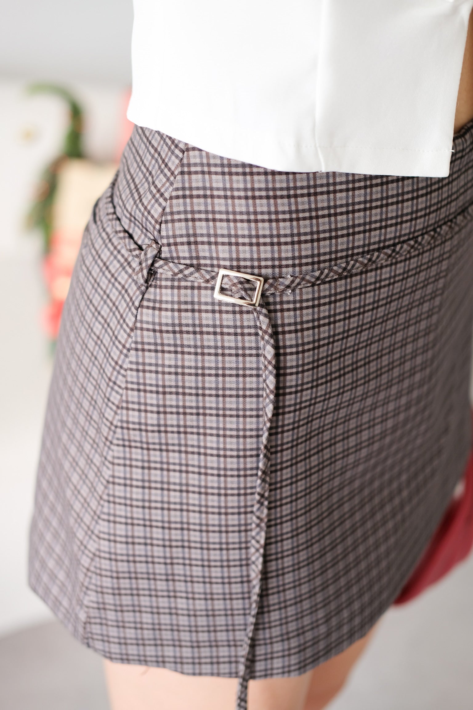 Tasha Mini Belt Skort (Plaid Brown)