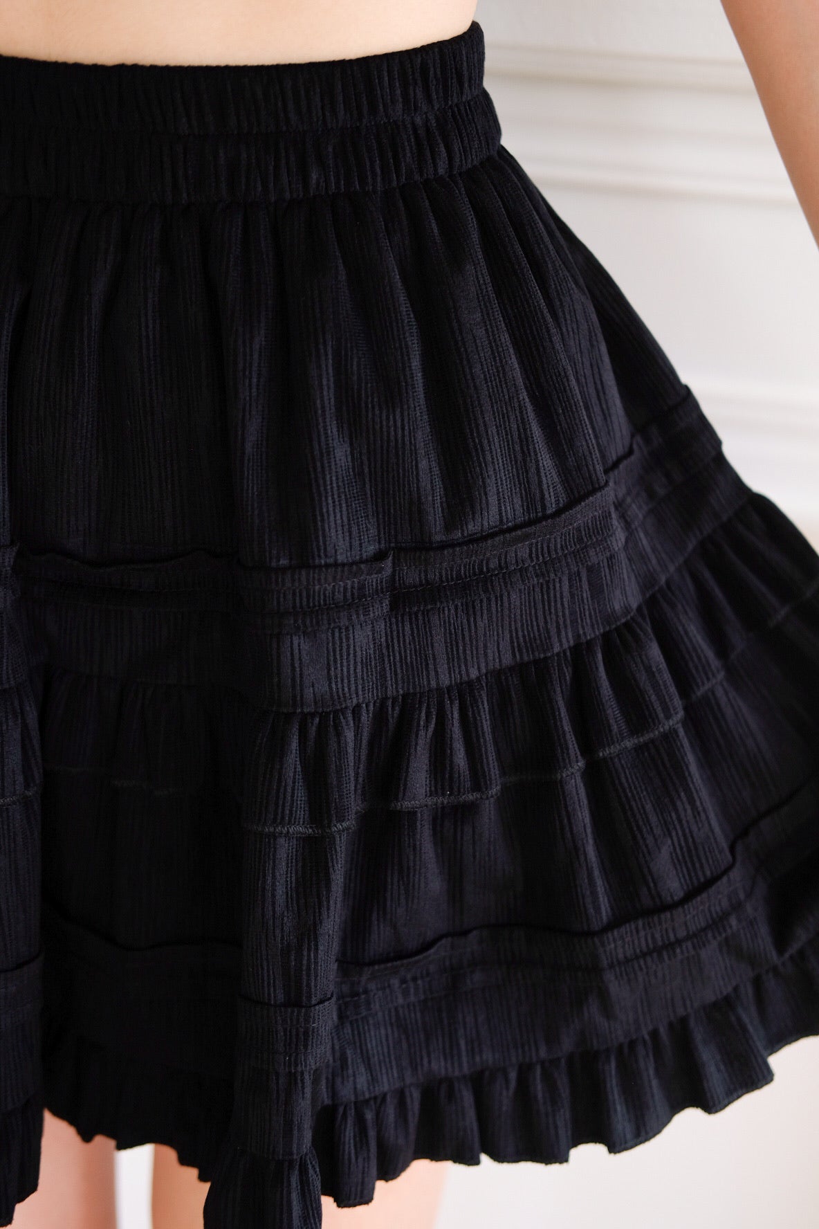 Geraldine Ruffle A Line Skirt (Black)