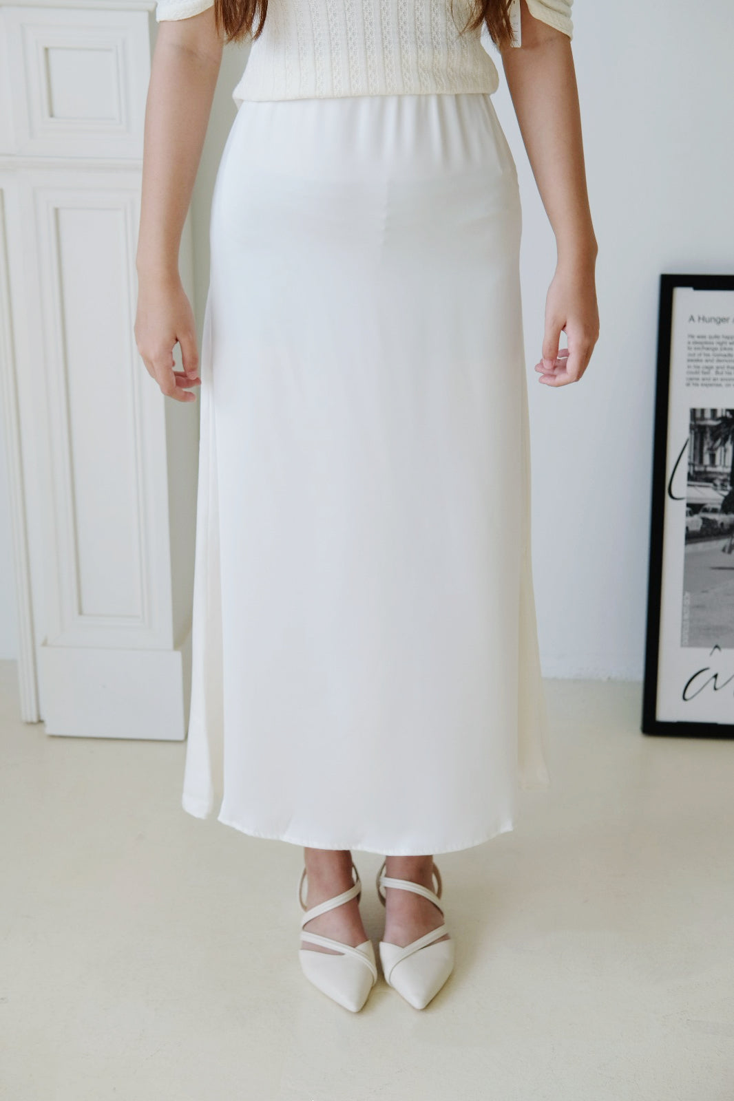 Creamy White Elastic Maxi Skirt