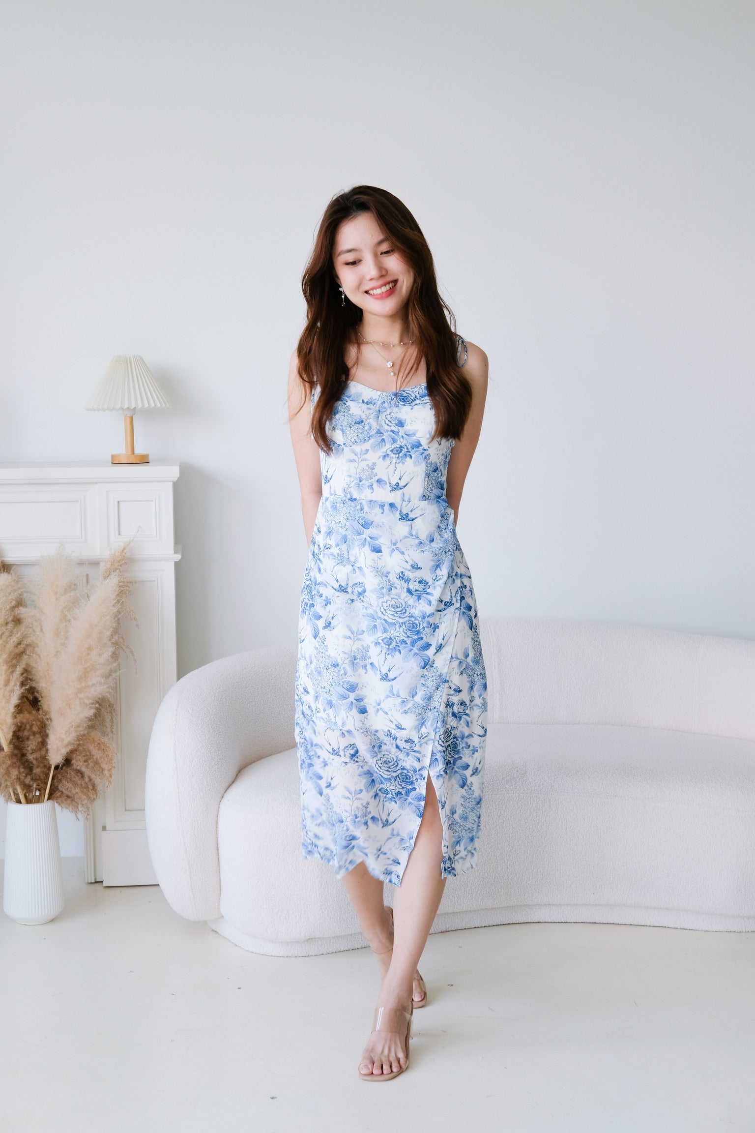 Eleanor Floral Midi Dress (Blue)