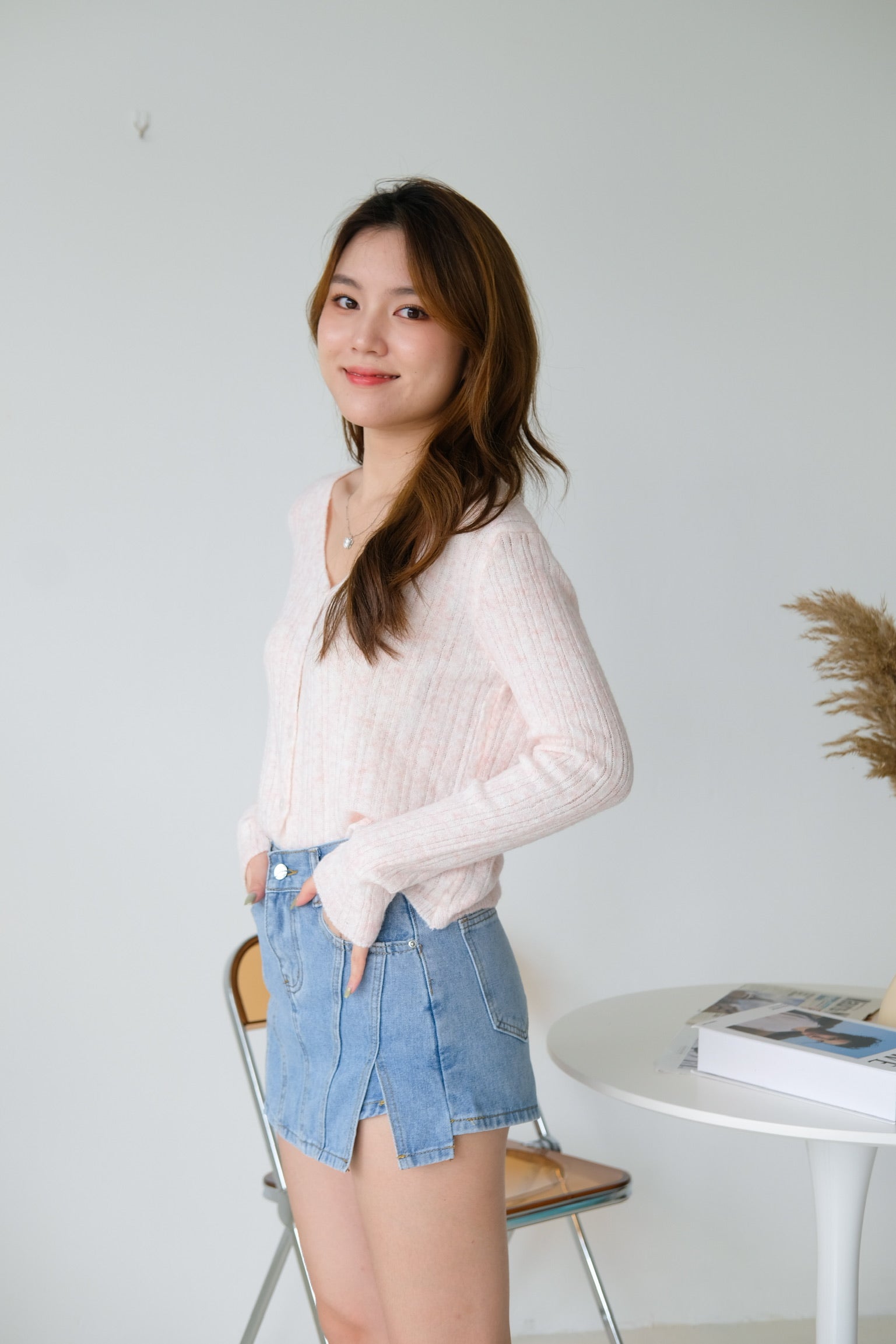 Lia Knit Cropped Cardigan (Light Pink)