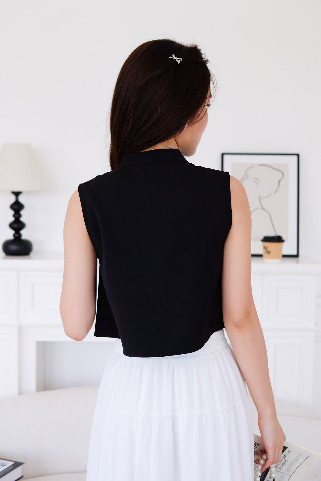 Lindy Flare Crop Top (Black)