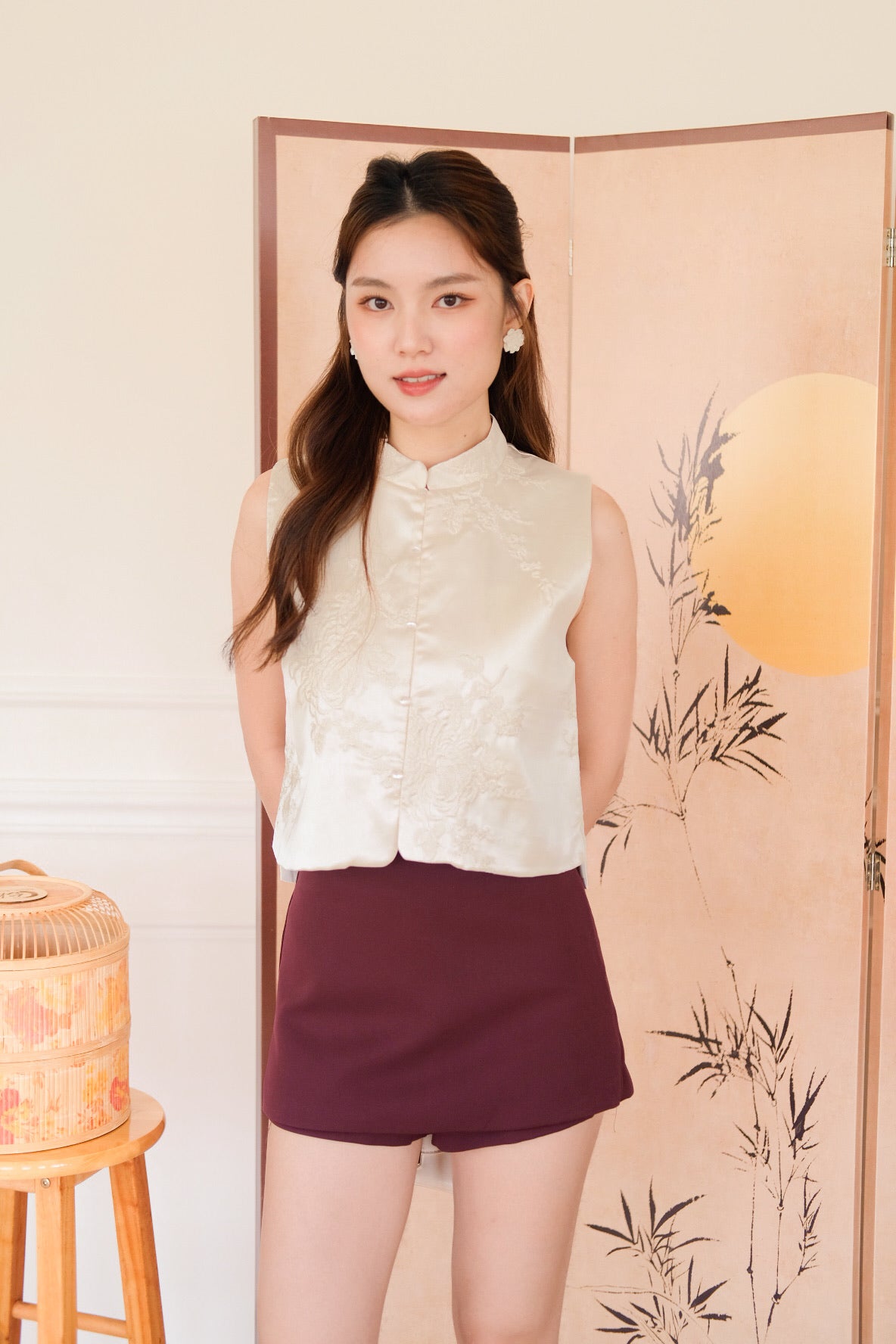 宋 Song Satin Cheongsam Vest Top (Light Beige)