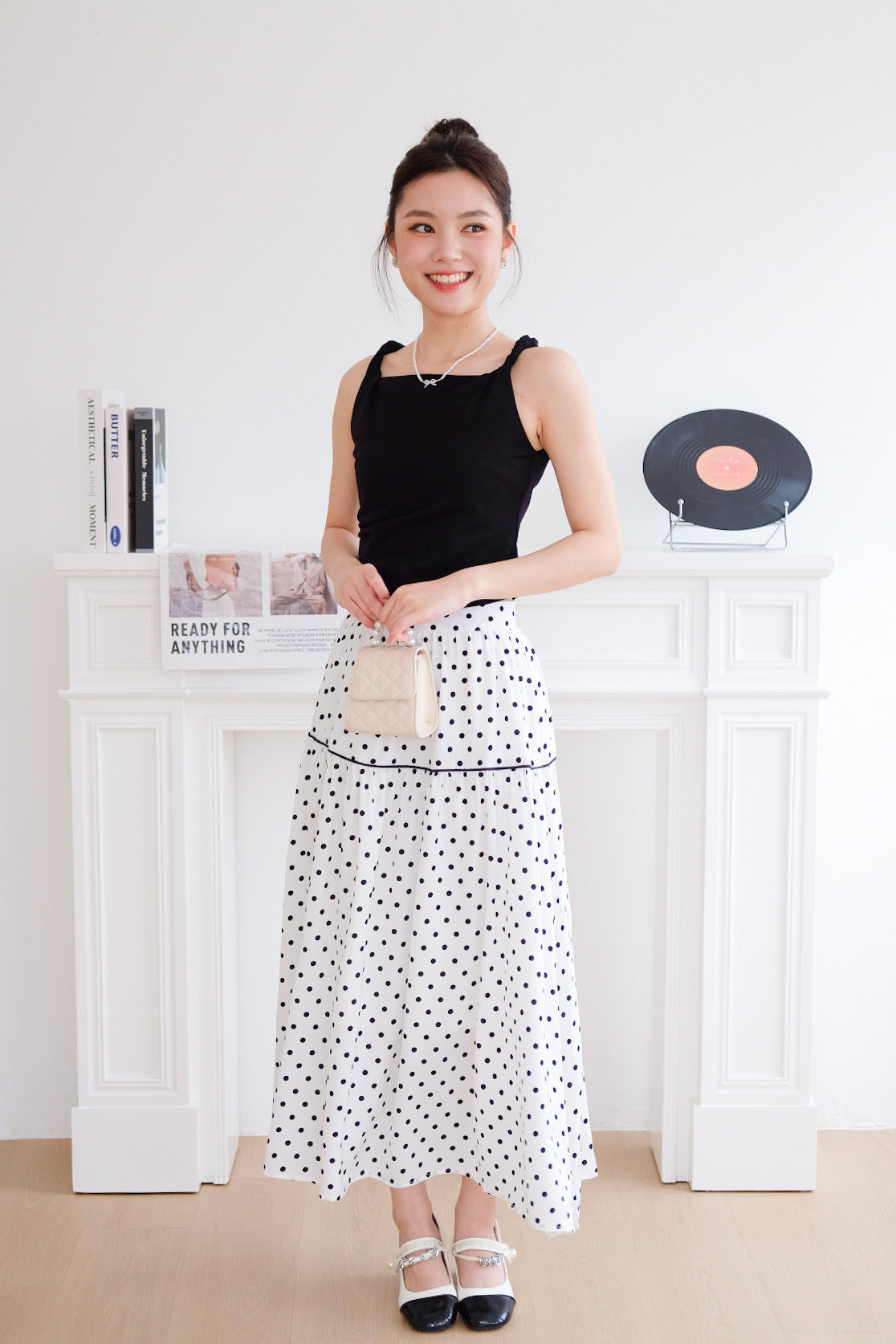 Morgan Twist Boatneck Crop Top (Black)
