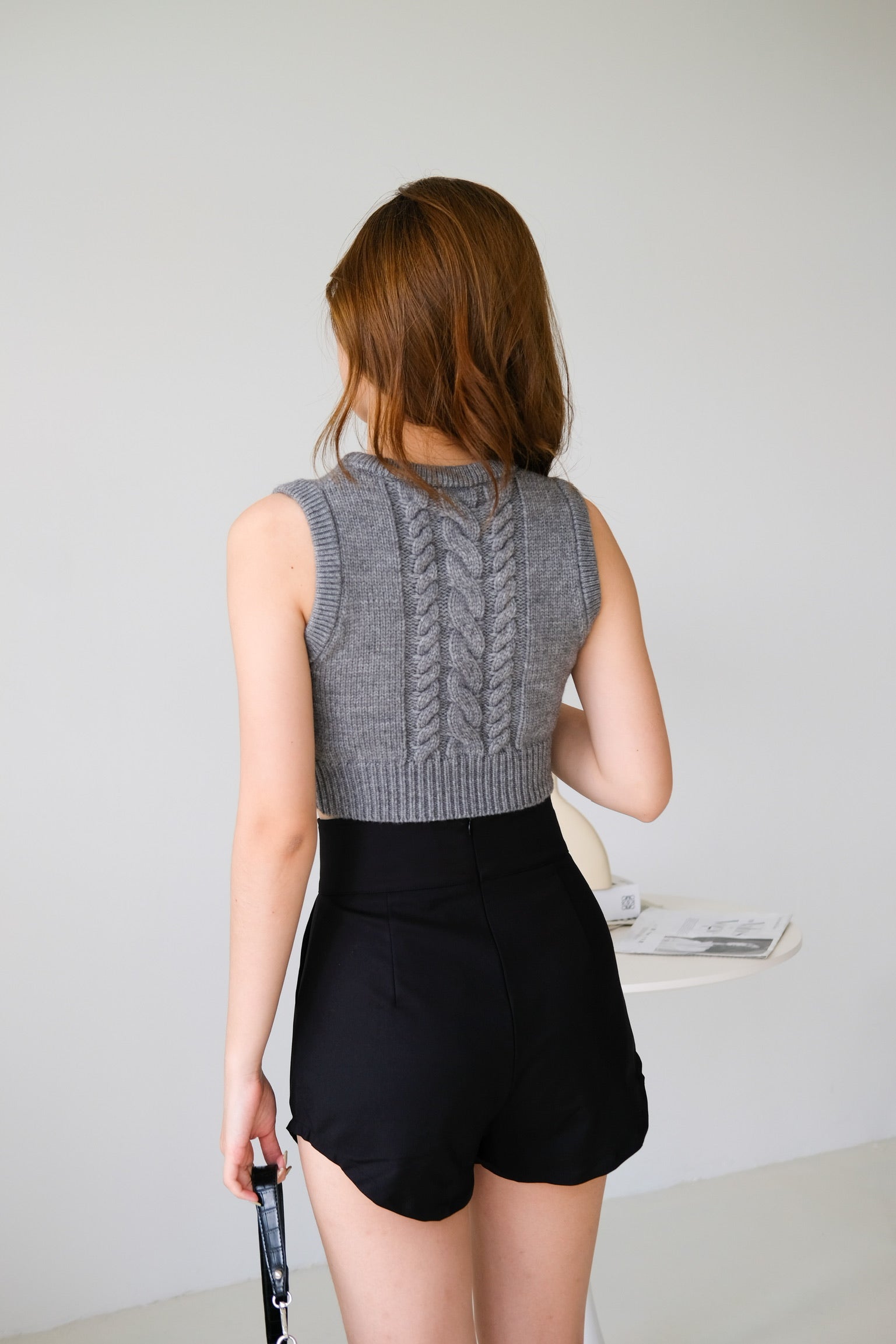 Aleena Knit Cropped Vest (Grey)